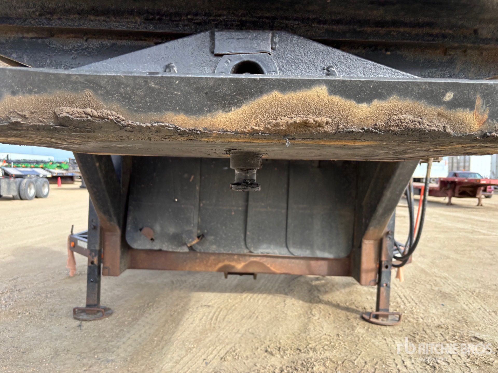 2001 Empire Tank Cradle Trailer