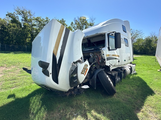 2019 Volvo VNL 6x4 T/A Sleeper Truck Tractor (Inoperable)