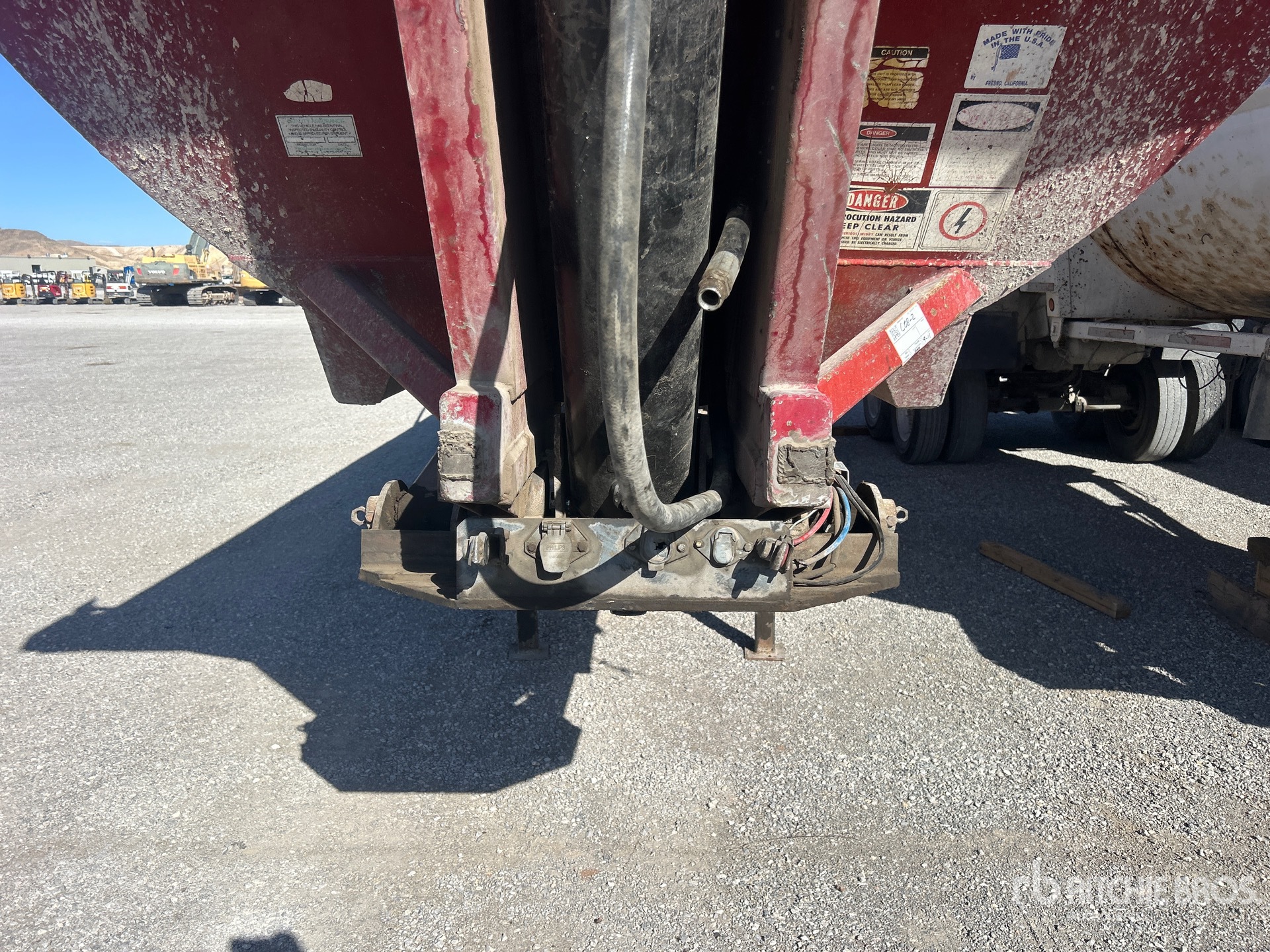 1992 Fruehauf 33 ft T/A