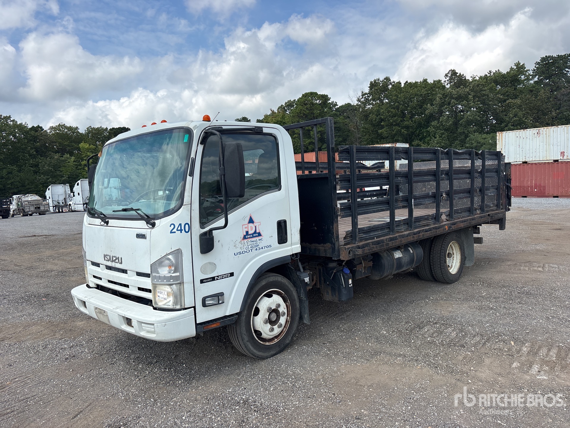 Photo of 2015 Isuzu NRR