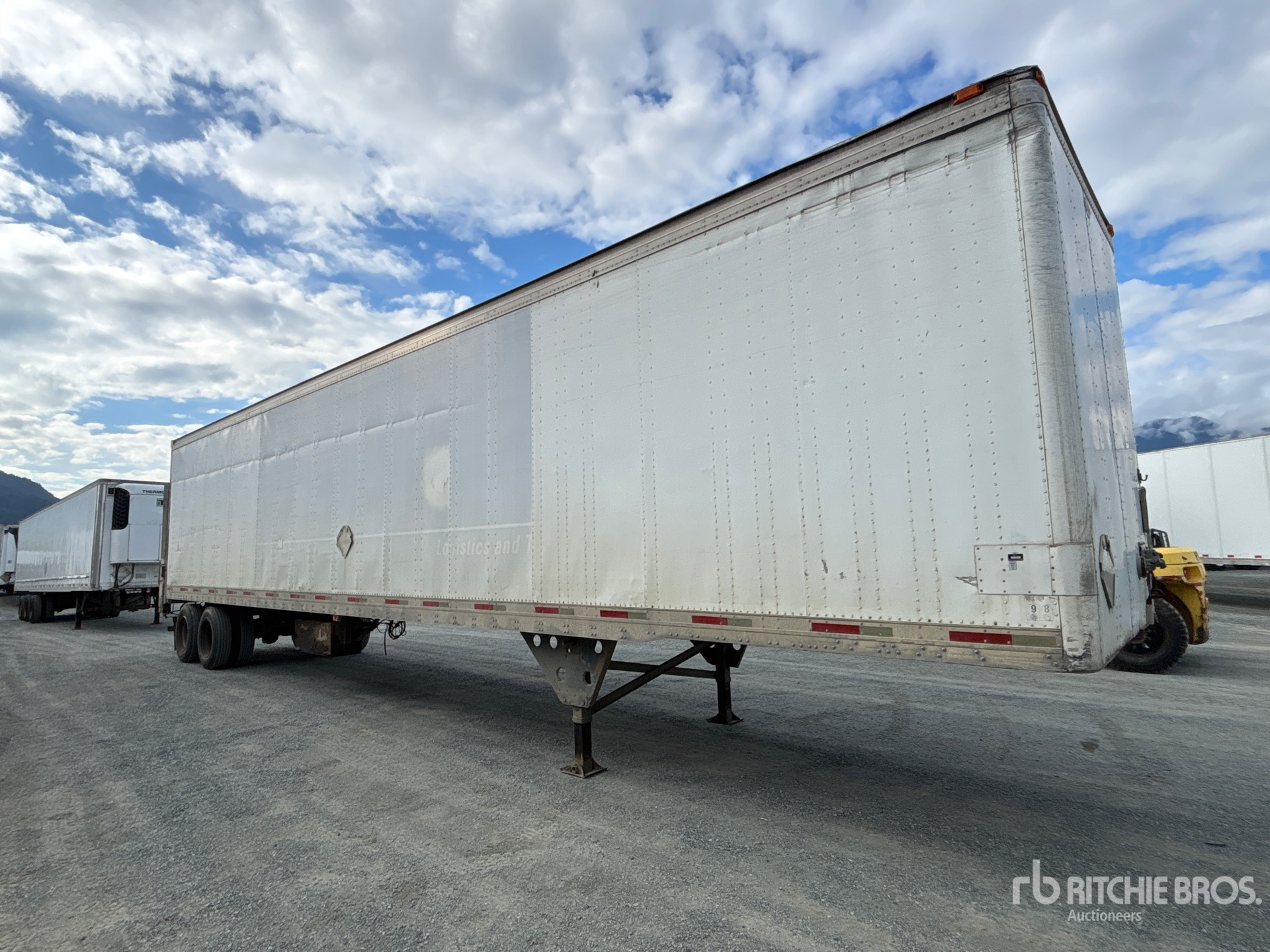 1999 Utility 48 FT X 102 IN T/A