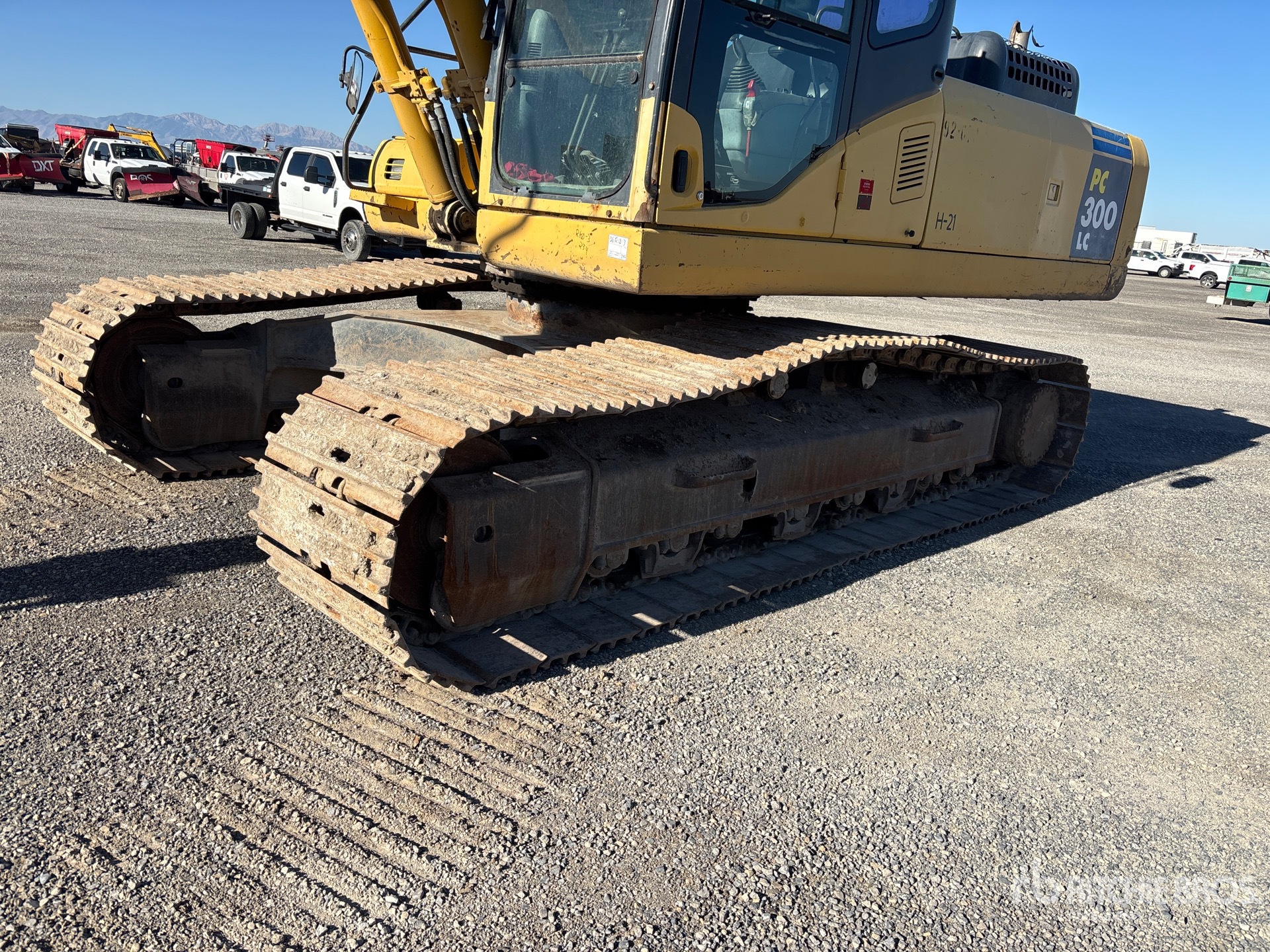 2004 Komatsu PC300LC