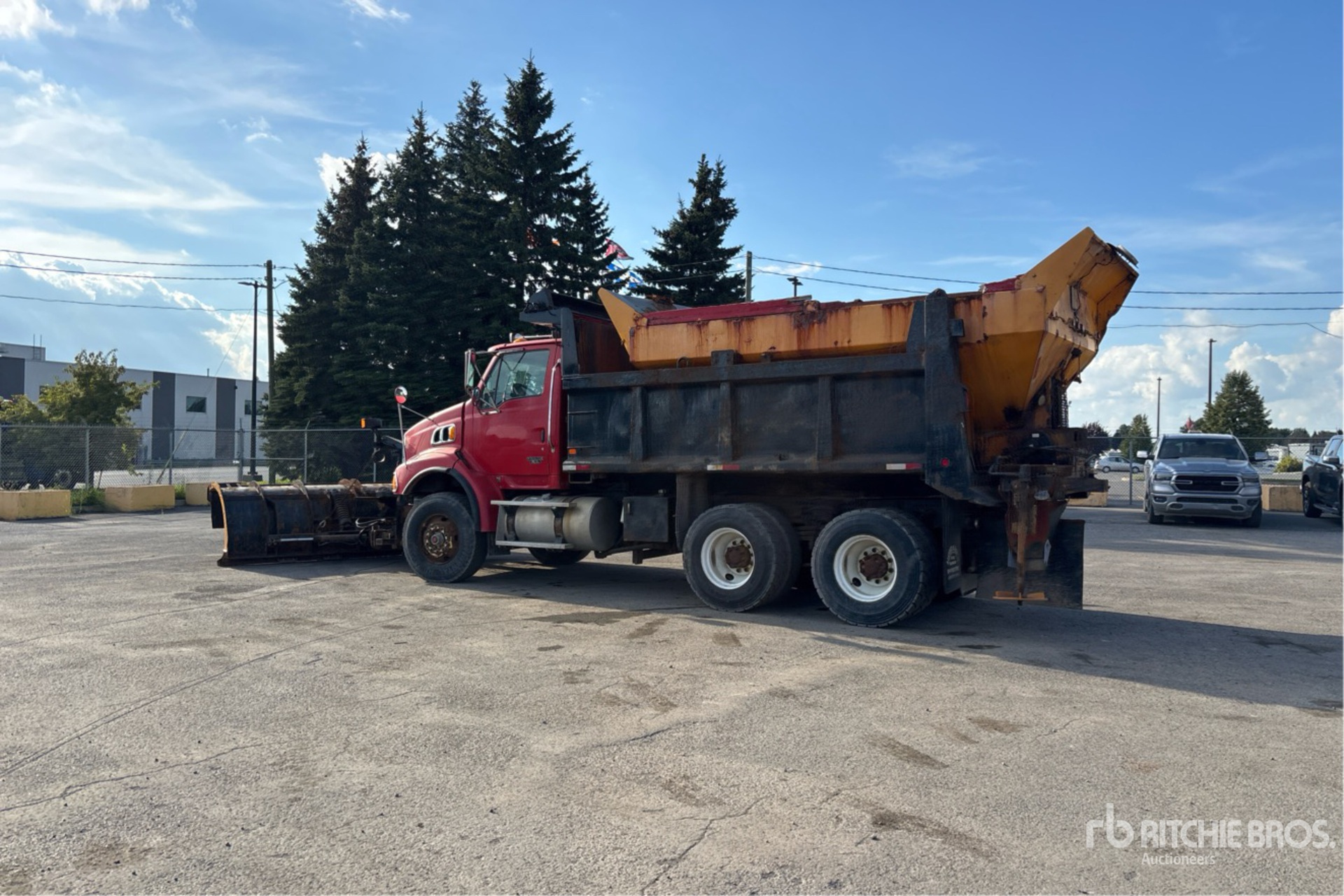 2009 Sterling L9500