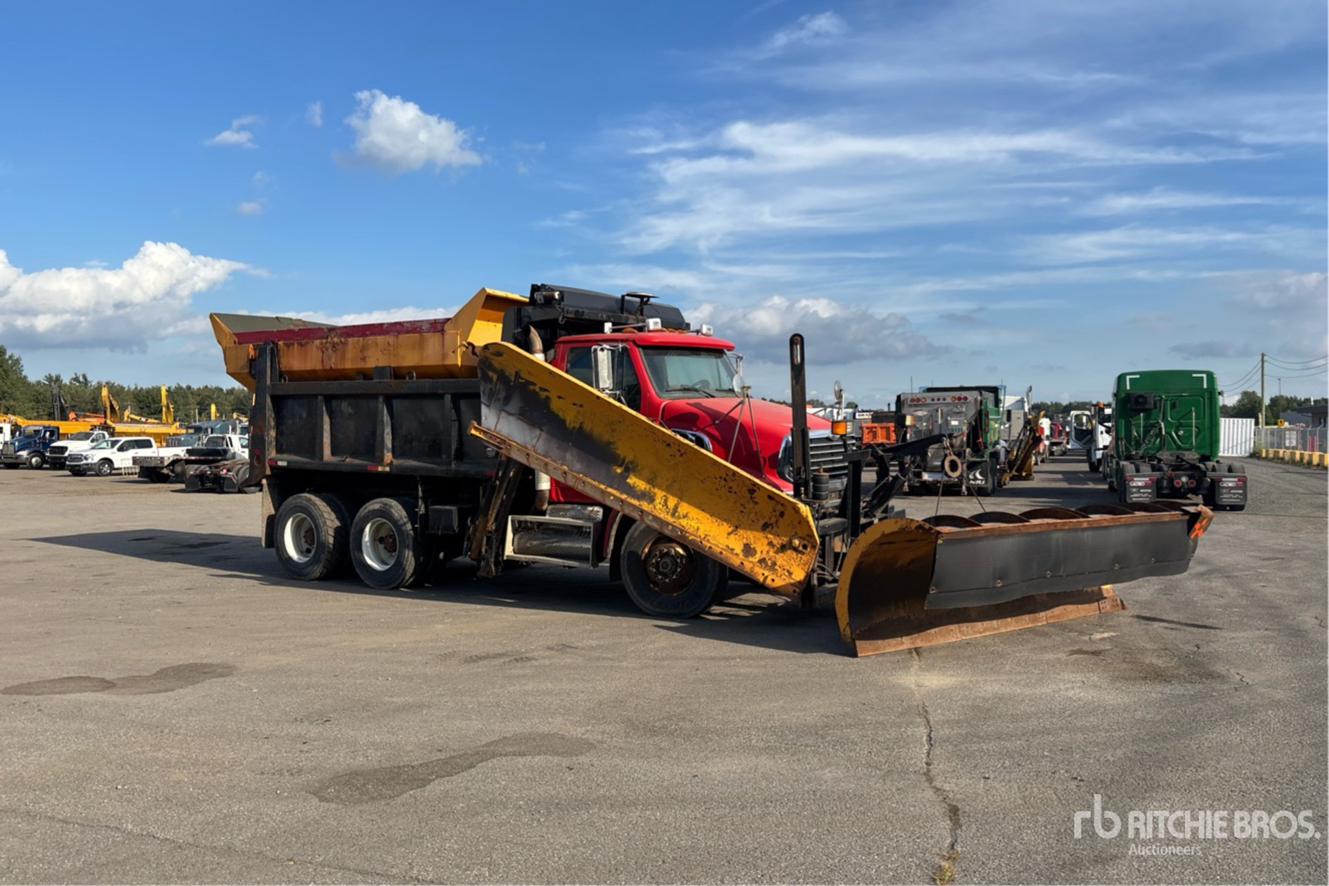 2009 Sterling L9500