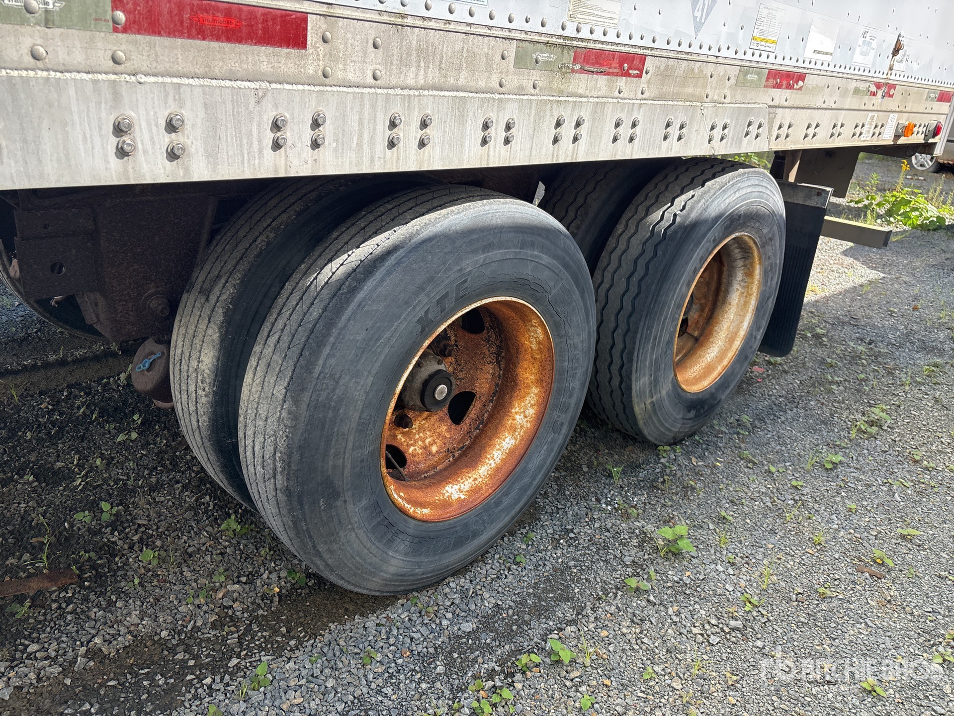 2005 Trailmobile 53 FT X 102 IN T/A