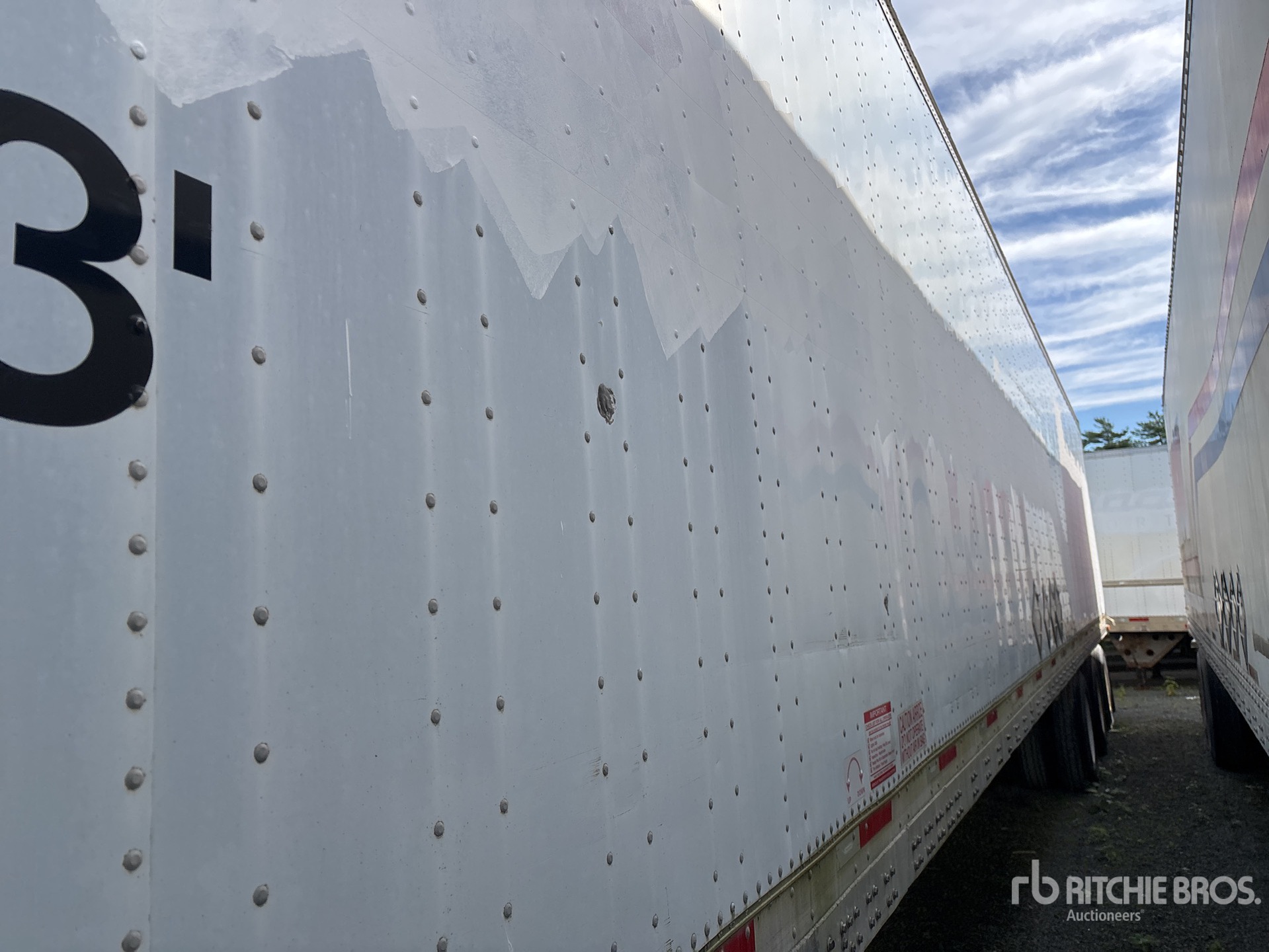 2005 Trailmobile 53 FT X 102 IN TRI/A