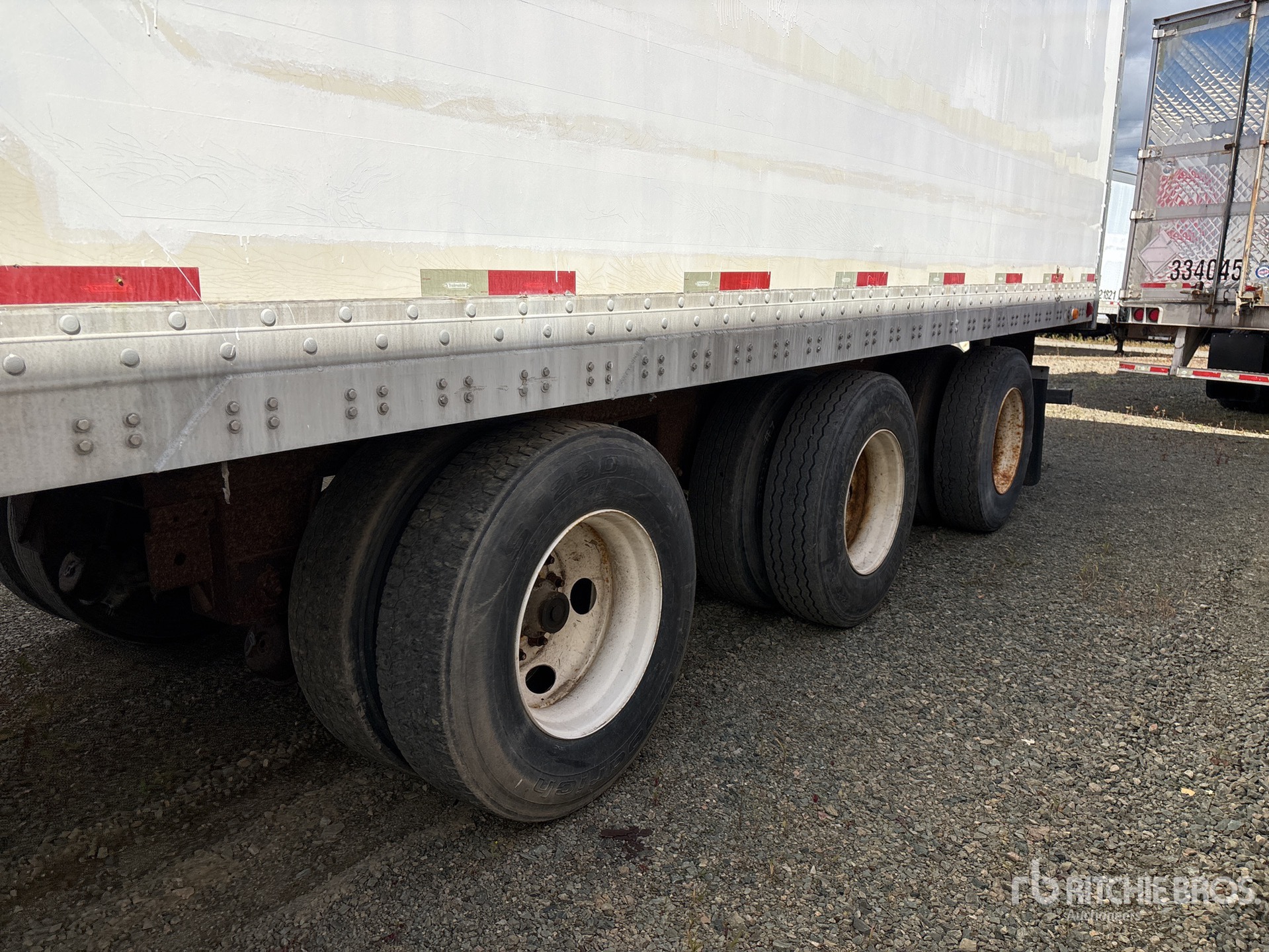 2006 Trailmobile 53 FT X 102 IN TRI/A