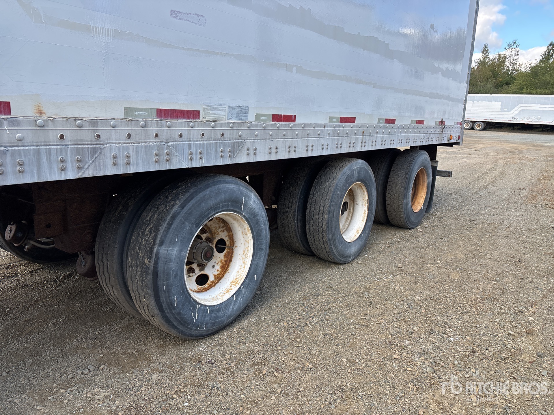2006 Trailmobile 53 FT X 102 IN TRI/A