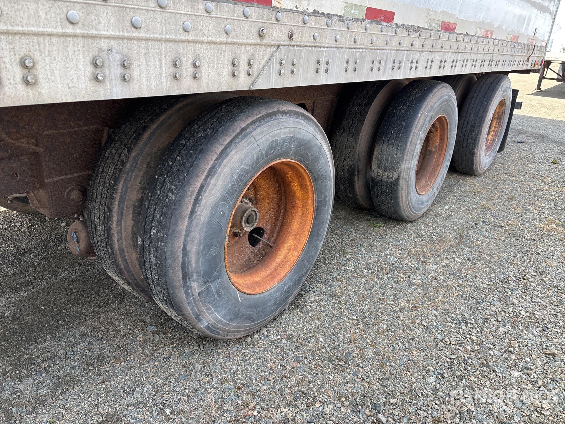 2006 Trailmobile 53 FT X 102 IN TRI/A