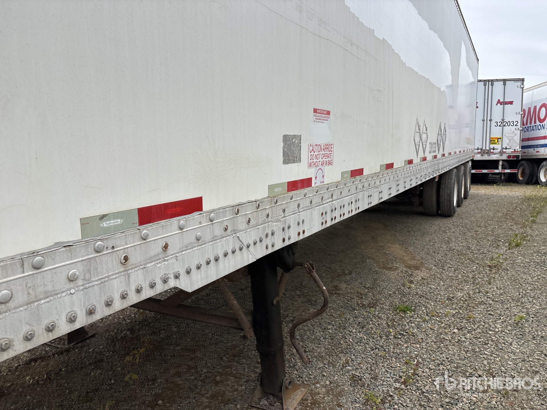 2006 Trailmobile 53 FT X 102 IN TRI/A