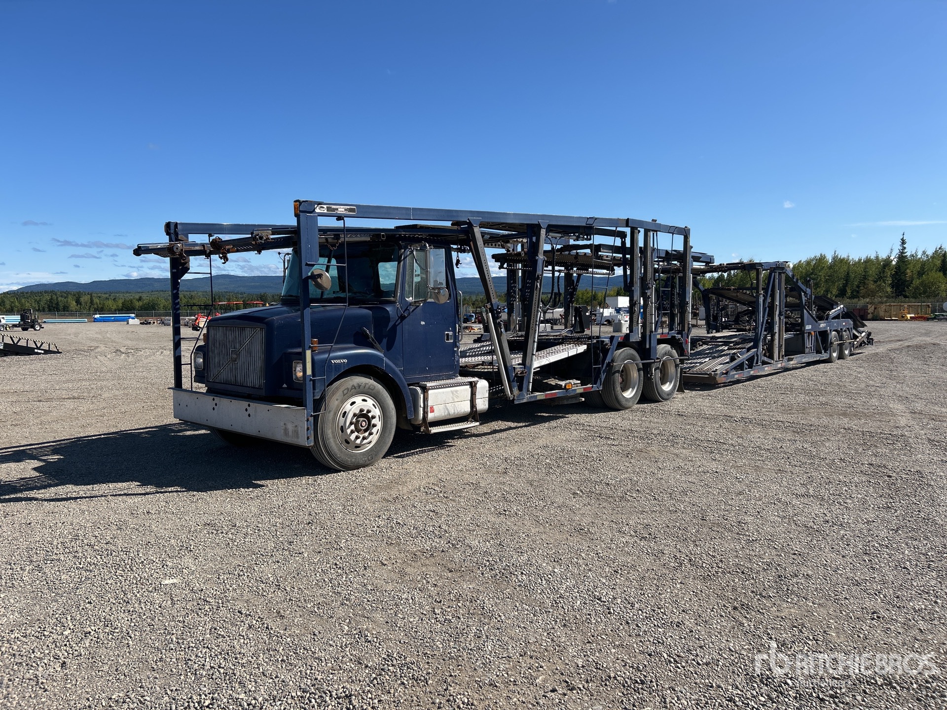 Photo of 2000 Volvo VNL
