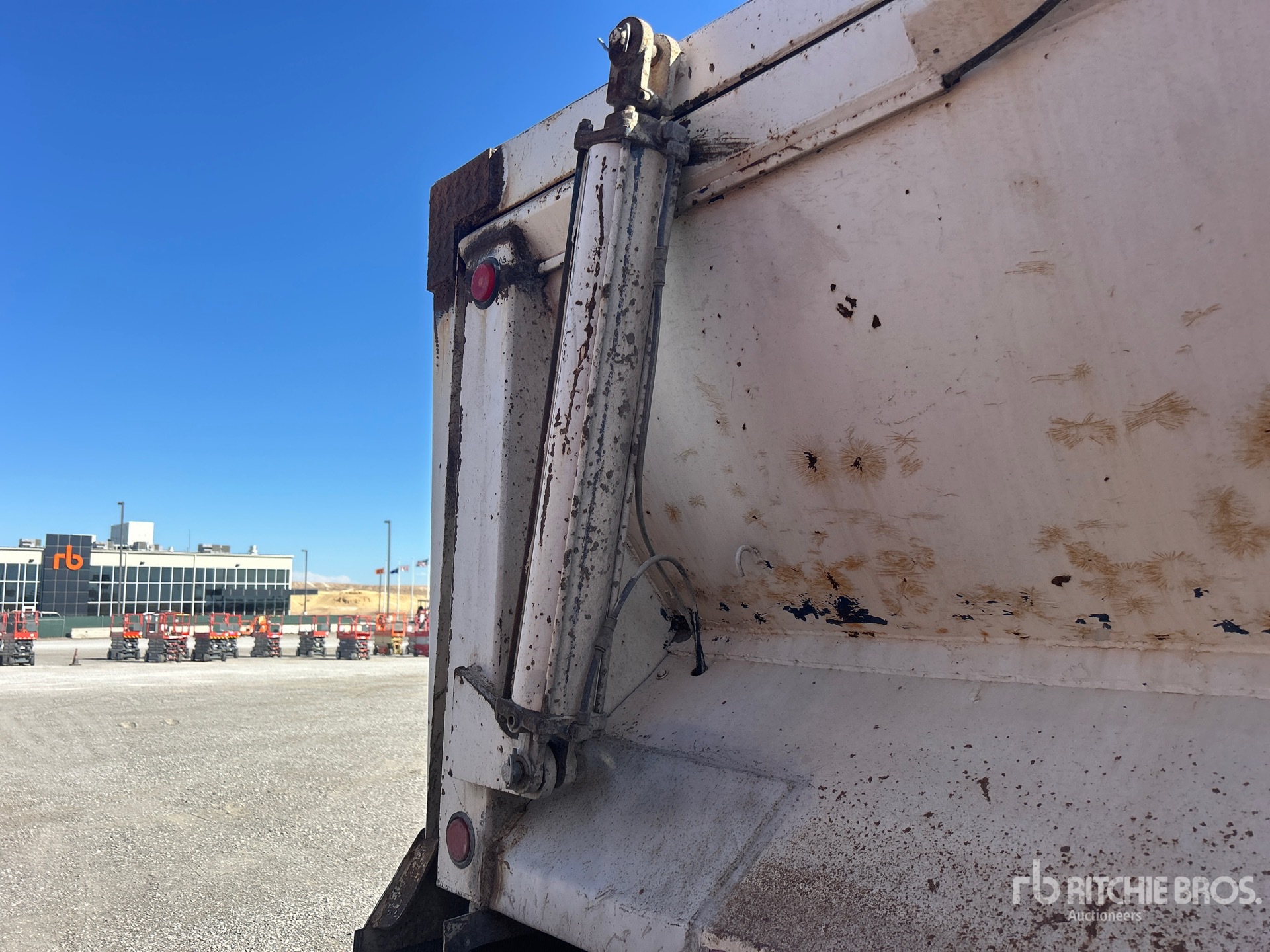1990 Hanson Machinery 29 ft T/A