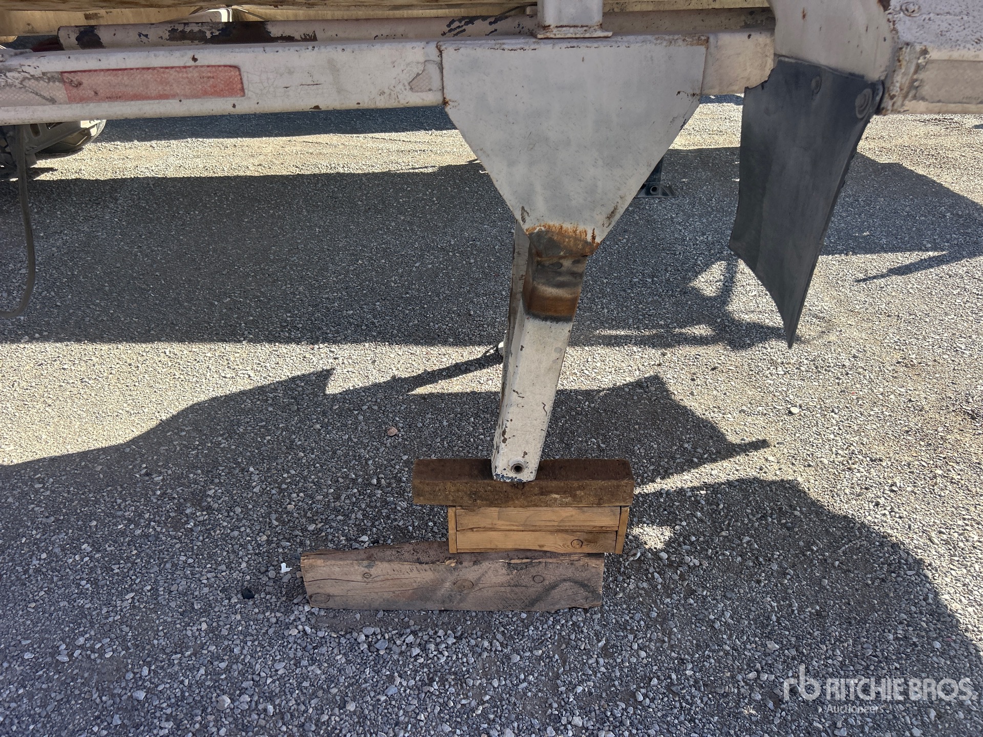 1990 Hanson Machinery 29 ft T/A