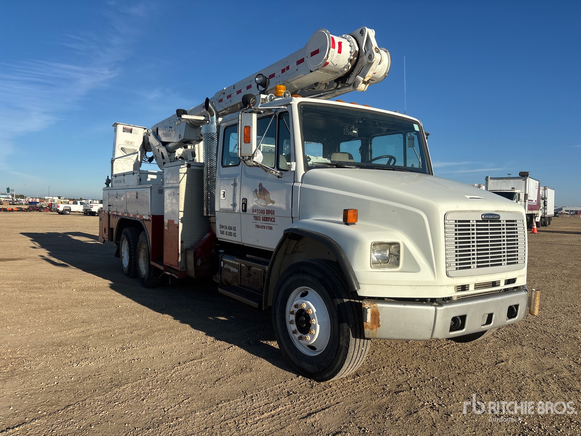 2001 Freightliner FL80