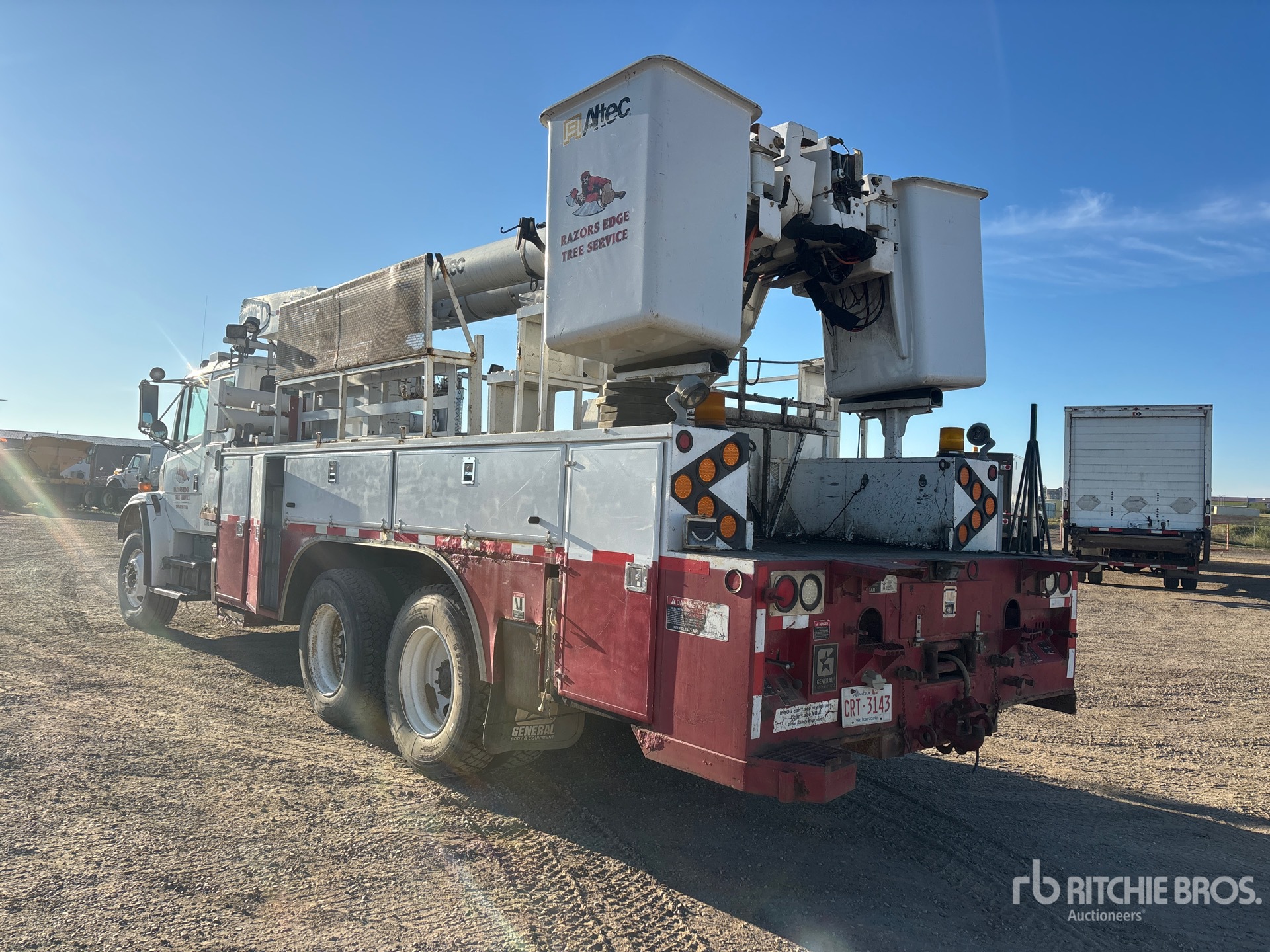 2001 Freightliner FL80