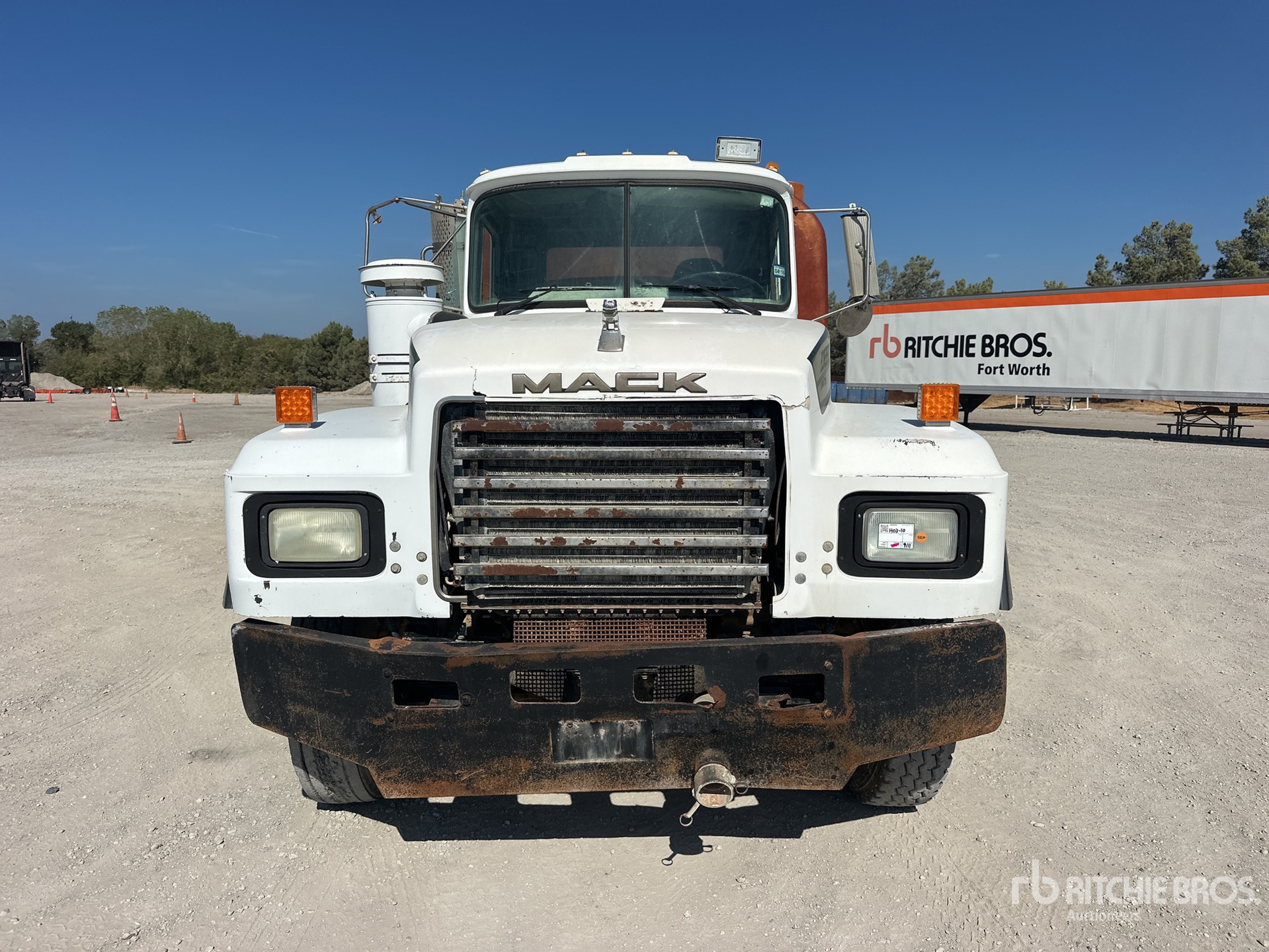 1992 Mack DMM6856S