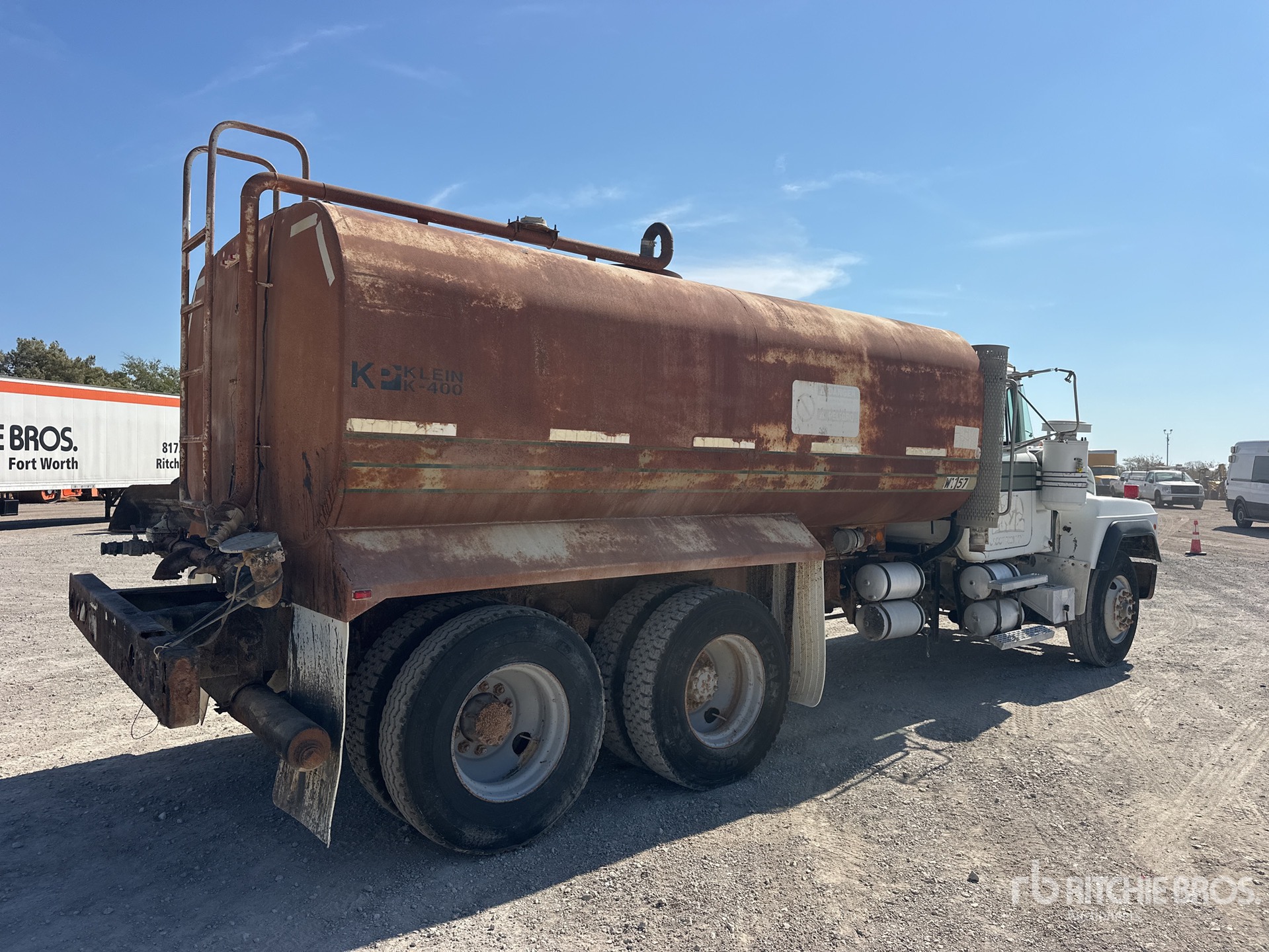 1992 Mack DMM6856S