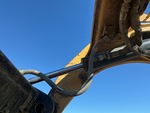 Hydraulics with Bucket Tilt Cylinders