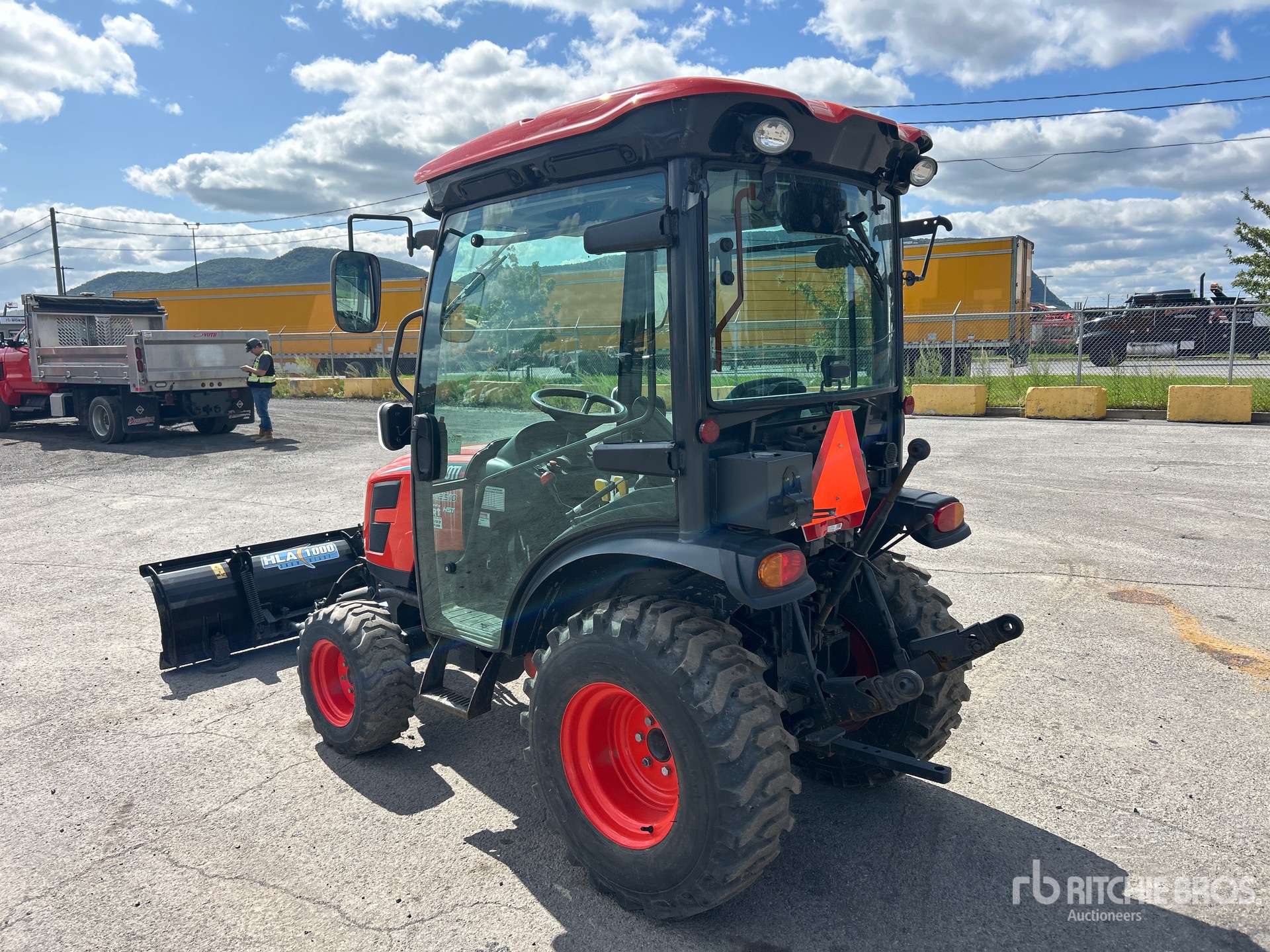 2024 Kioti CX2510