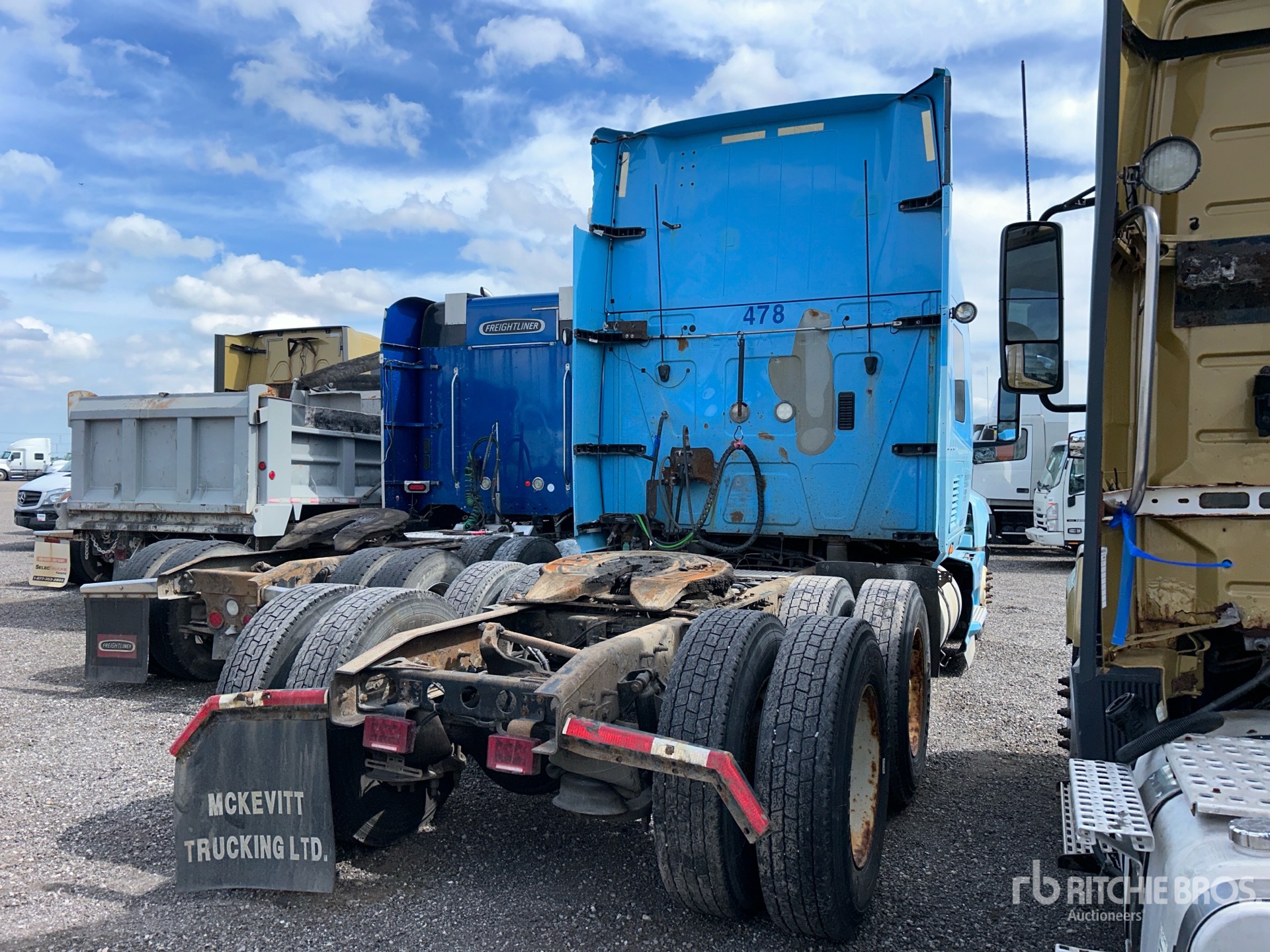 2018 International LT625