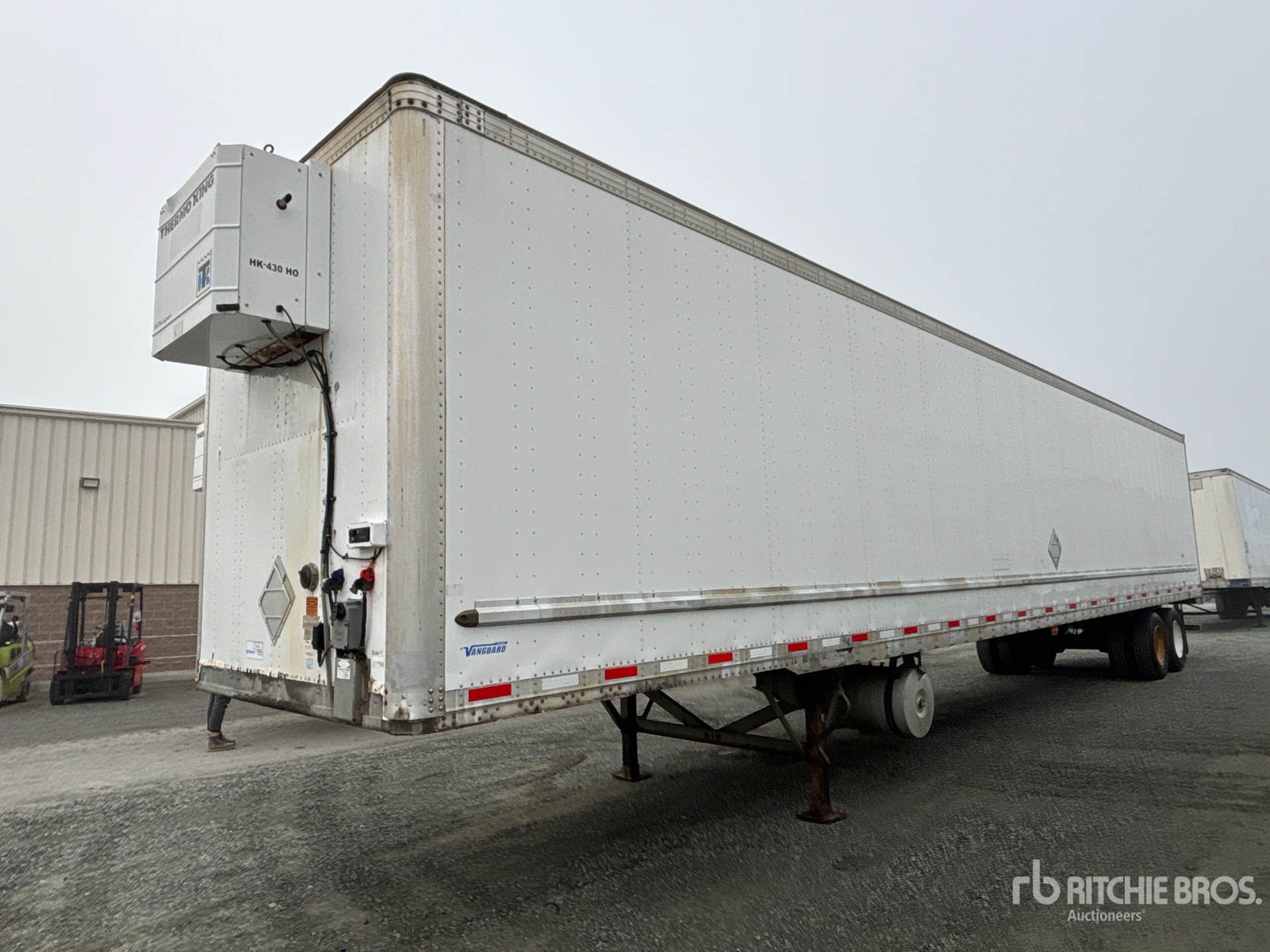 Photo of 2013 Vanguard 53 ft T/A