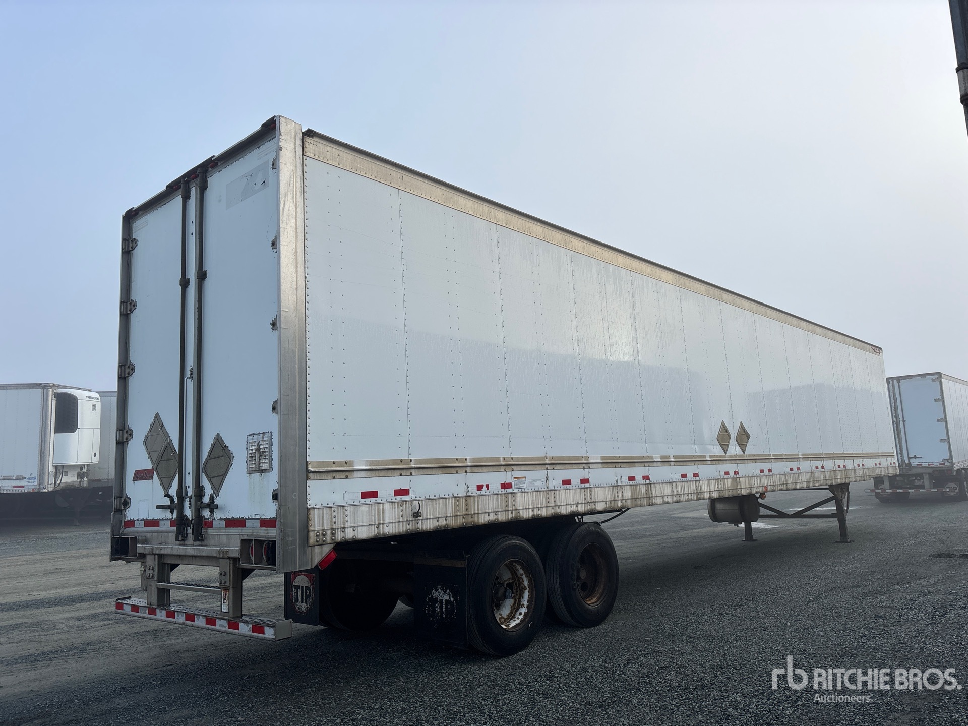 2012 Great Dane 53 FT X 102 IN T/A HEATED
