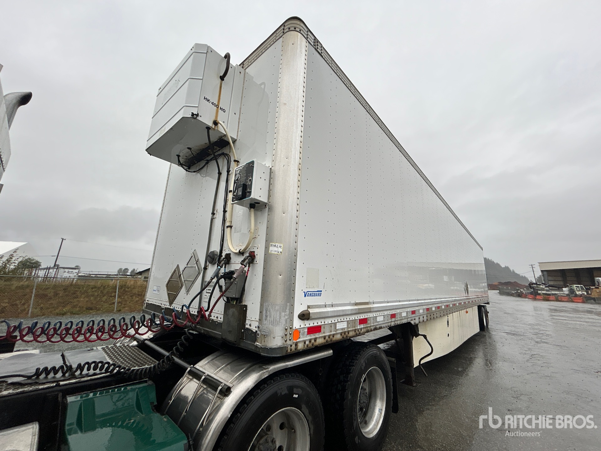 Photo of 2012 Vanguard 53 ft T/A