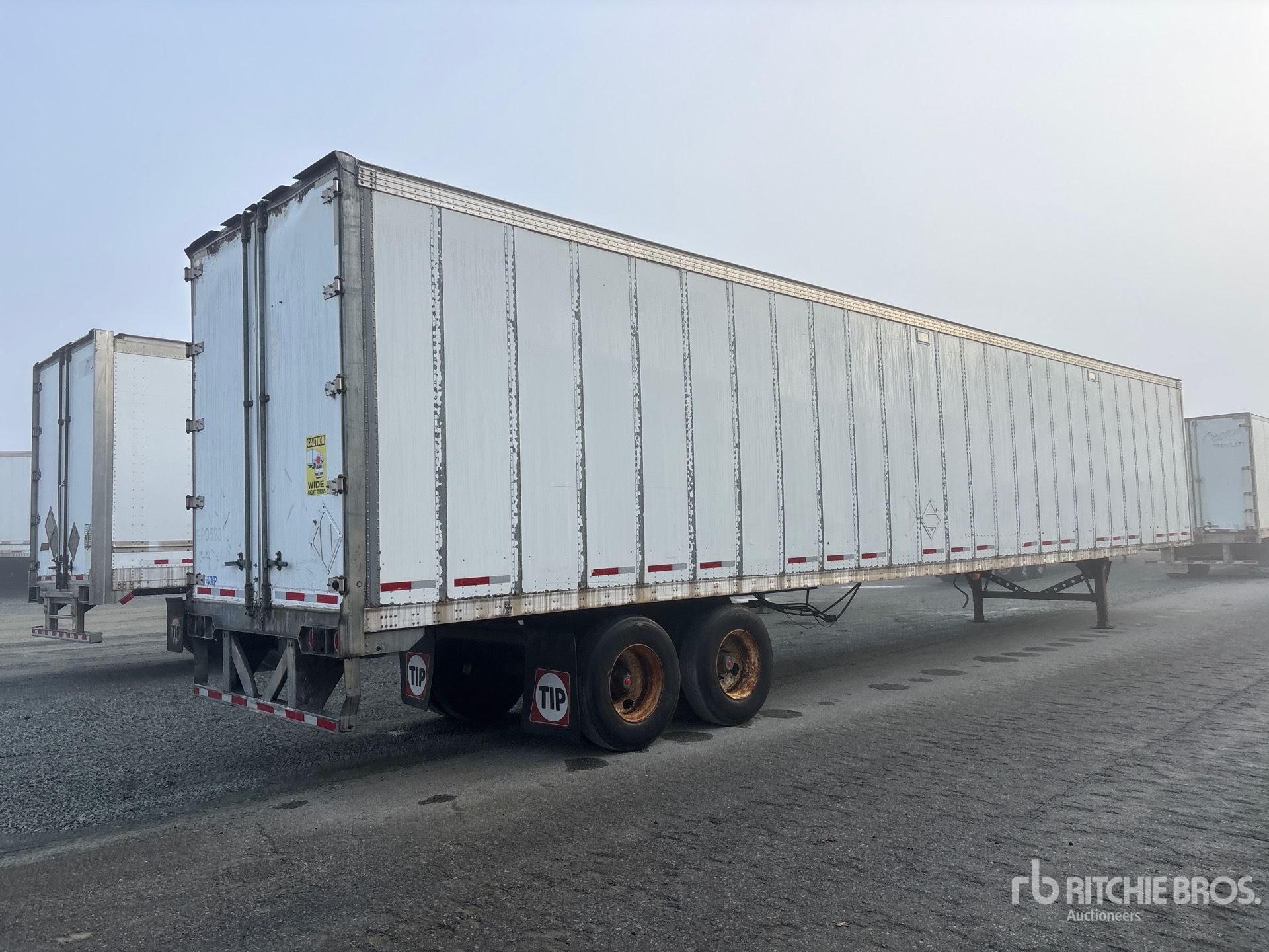 2013 Vanguard 53 FT X 102 IN T/A