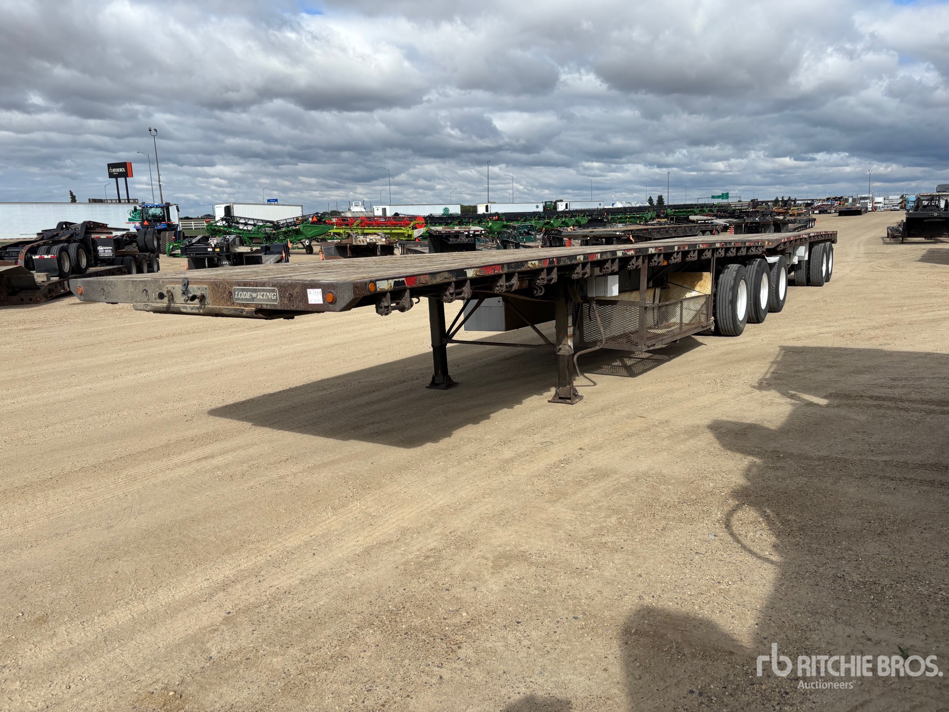 2014 Load King  32 ft Super B-Train Lead