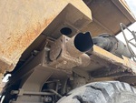 Engine with Exhaust System