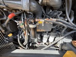 Moteur with Engine - Left Side