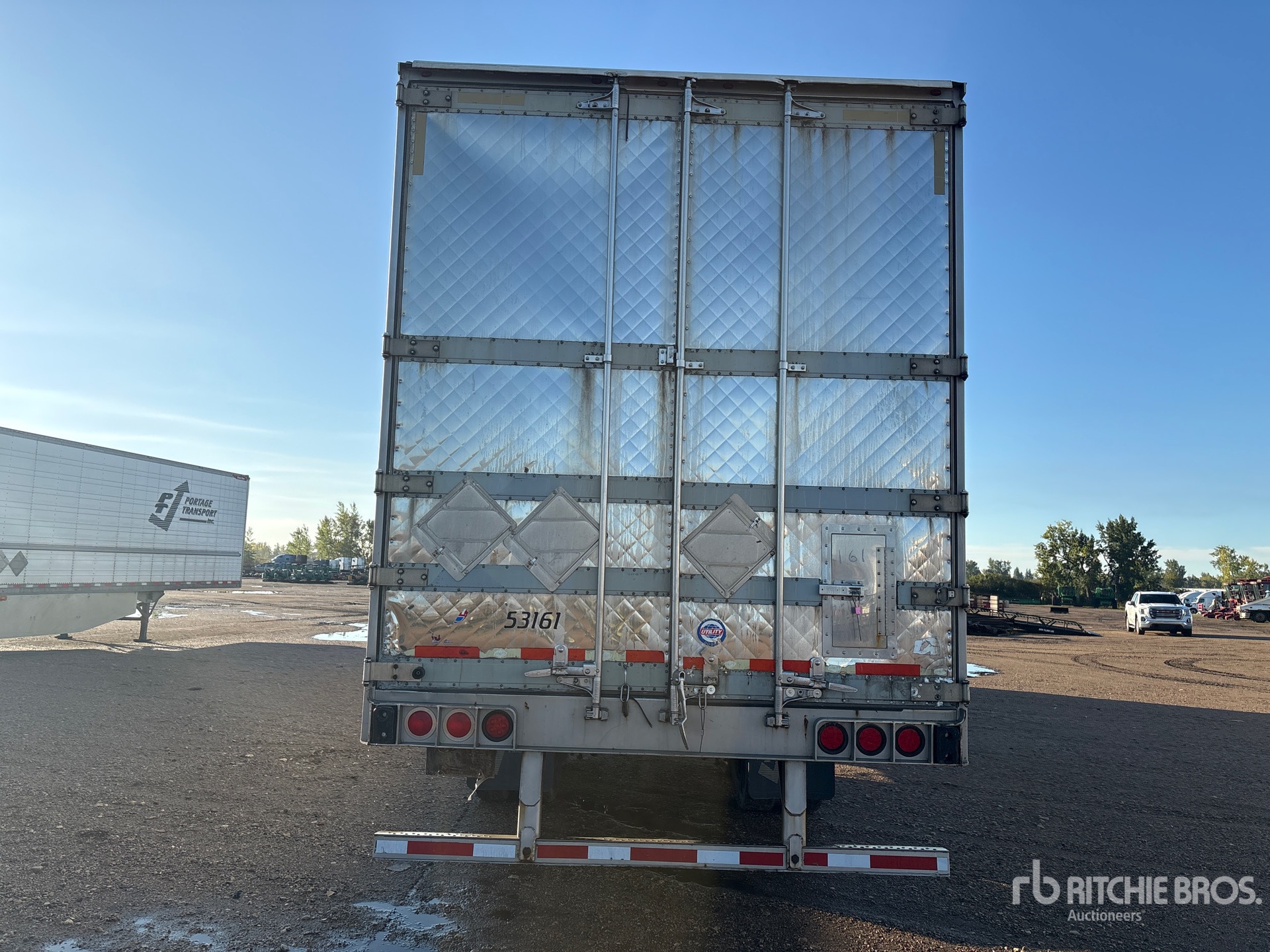2013 Utility 3000R