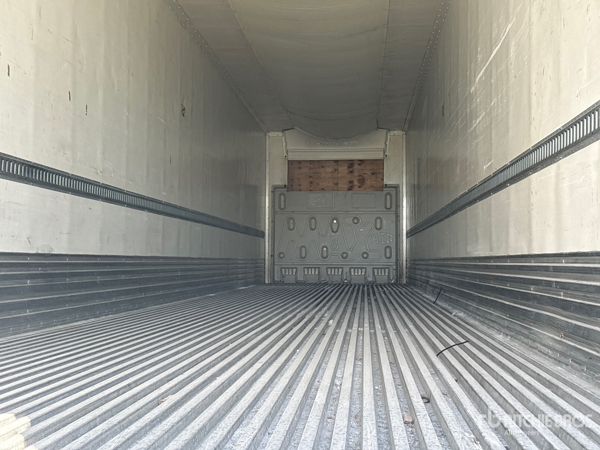 2014 Great Dane 53 FT X 102 IN T/A