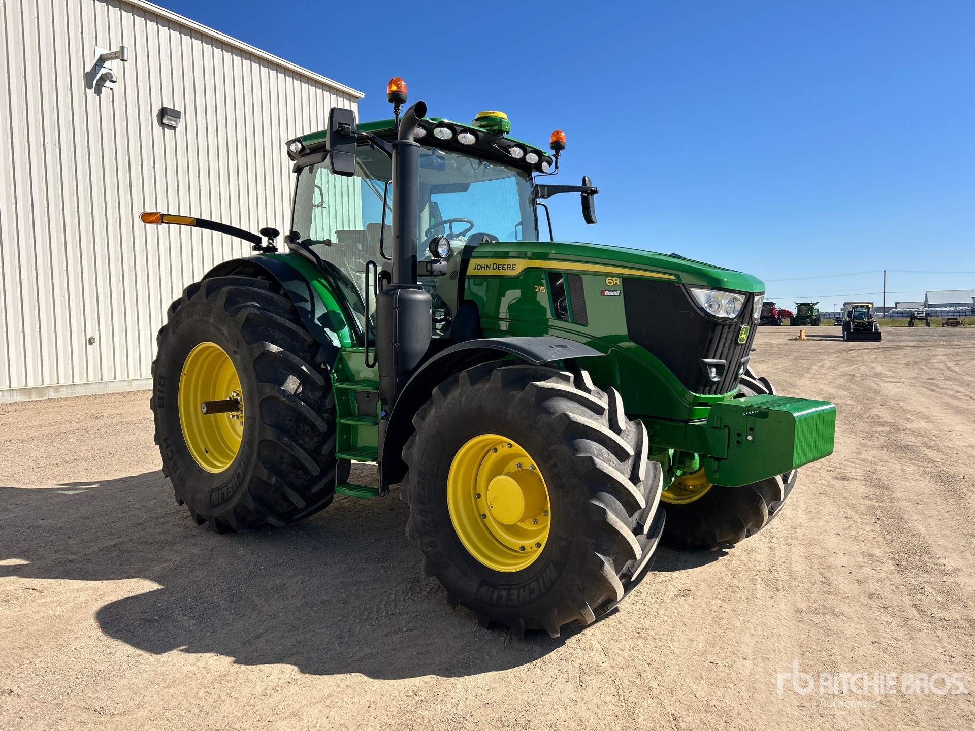 2024 John Deere 6R 215