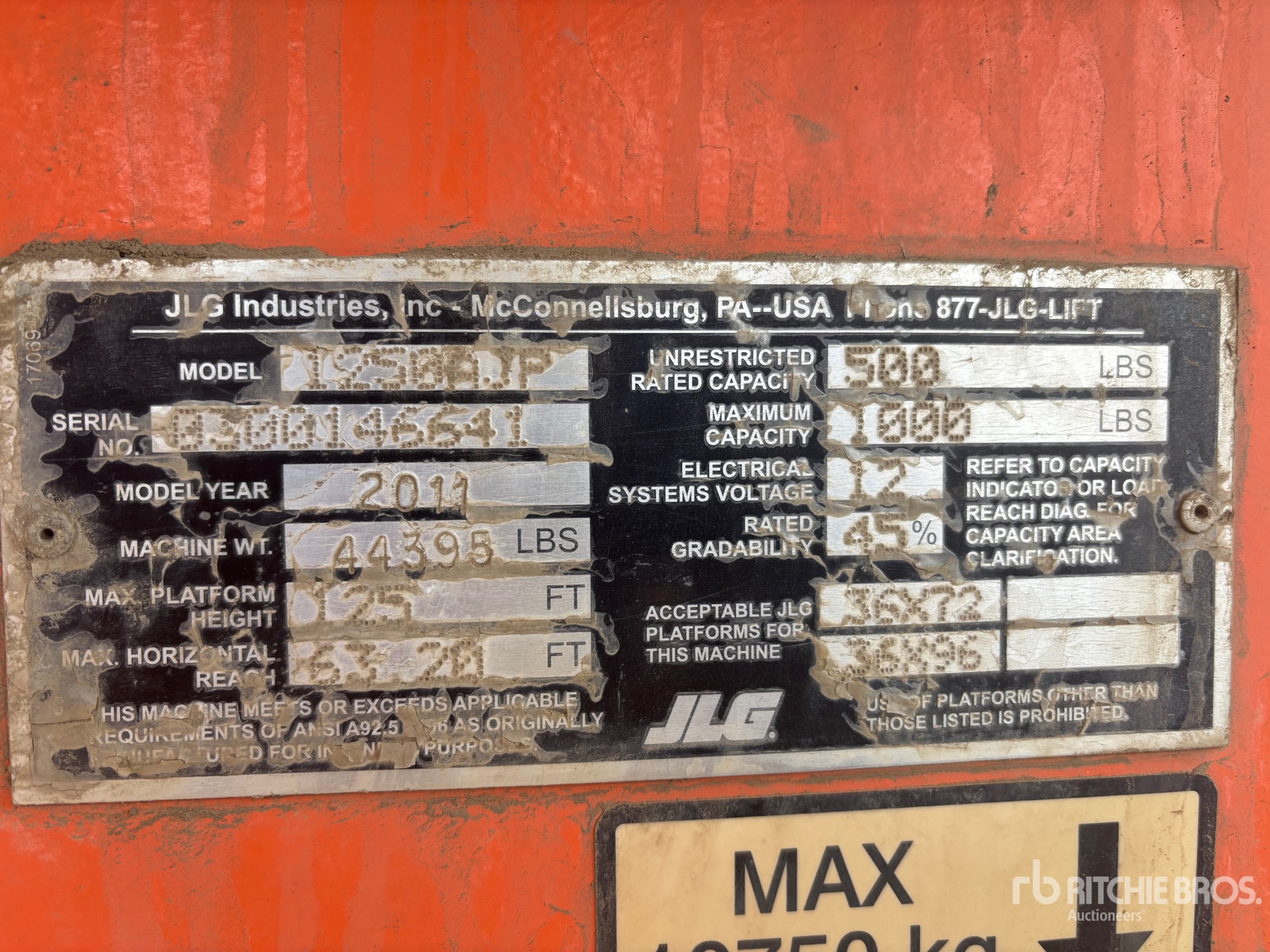 2011 JLG 1250AJP