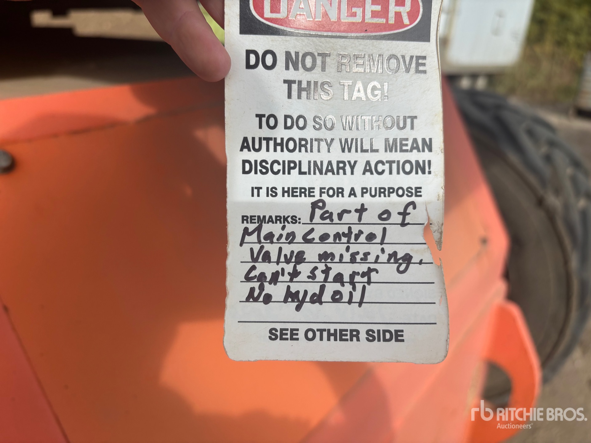 2011 JLG 1250AJP