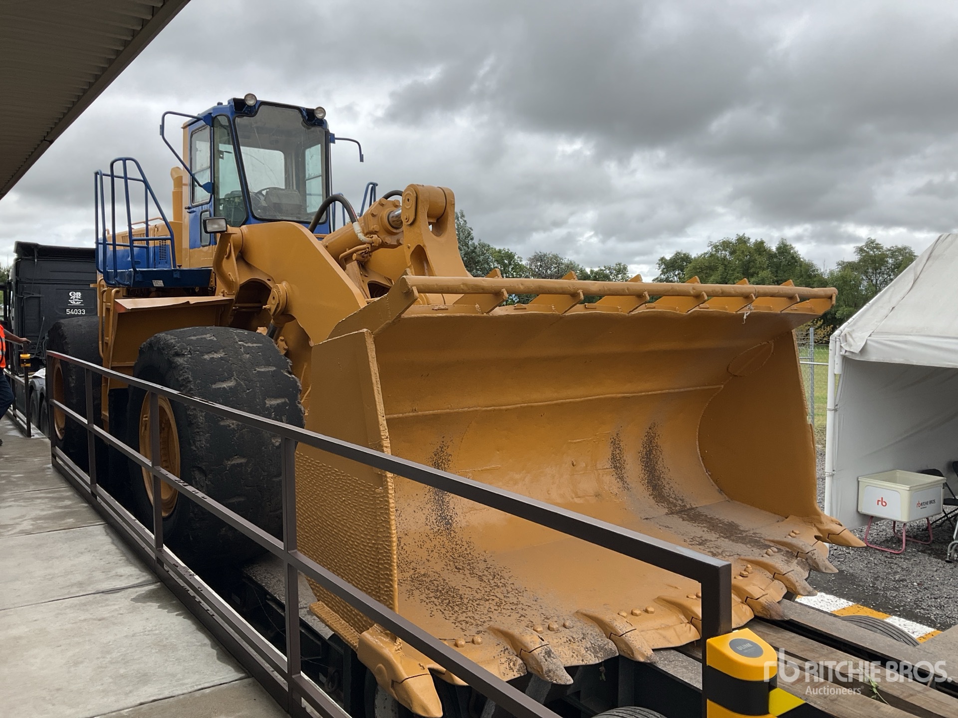 1989 Komatsu WA600