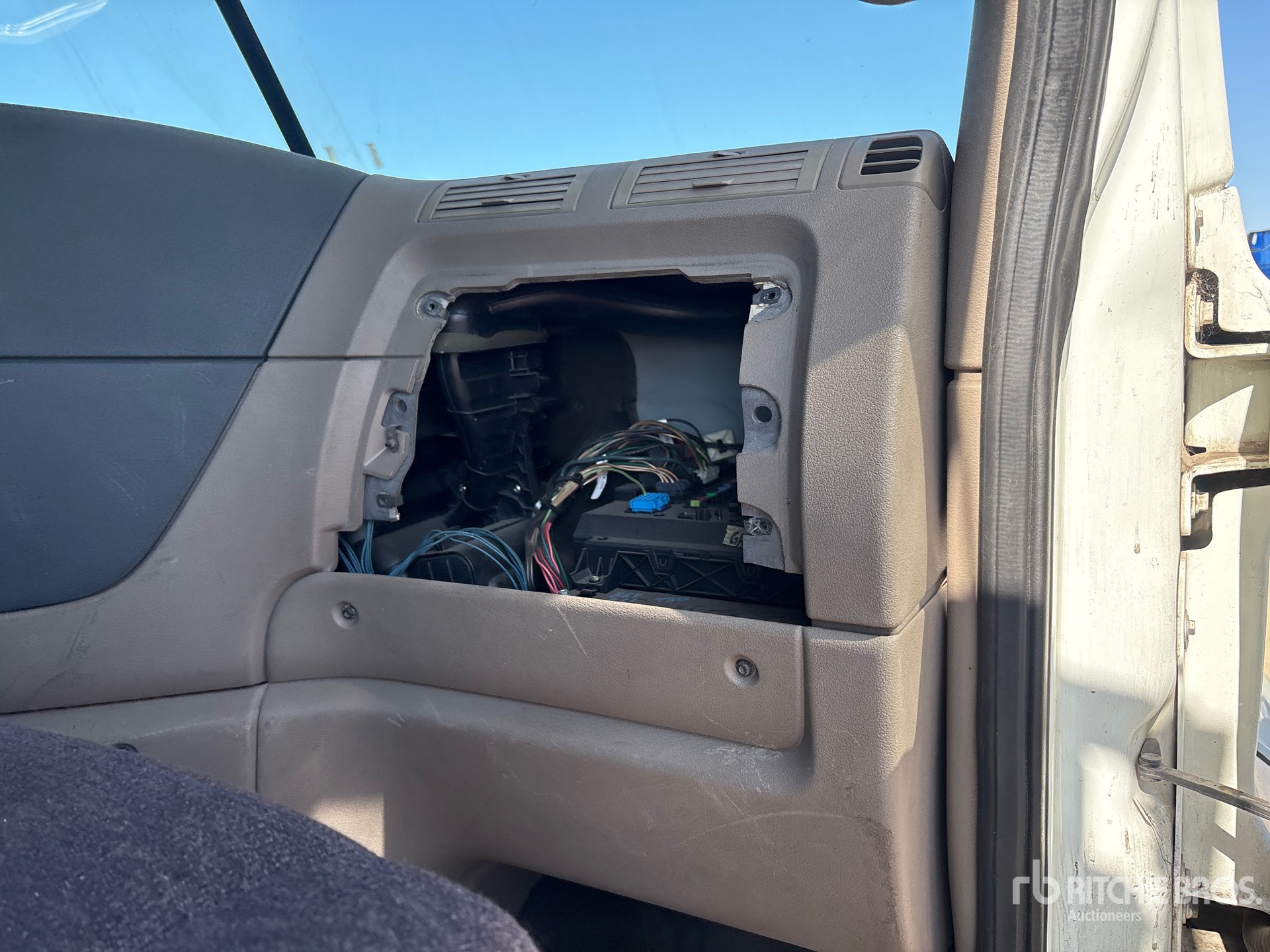 2015 Freightliner CASCADIA 125