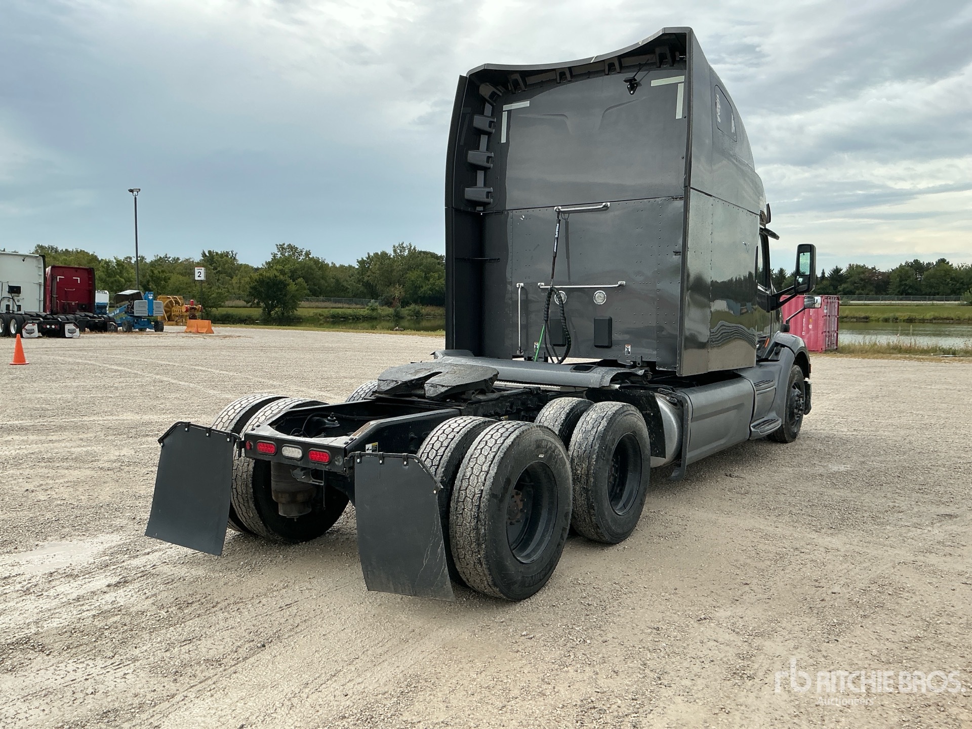 2022 Peterbilt 579