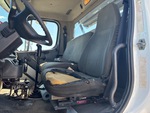 Cab with Seats/armrests