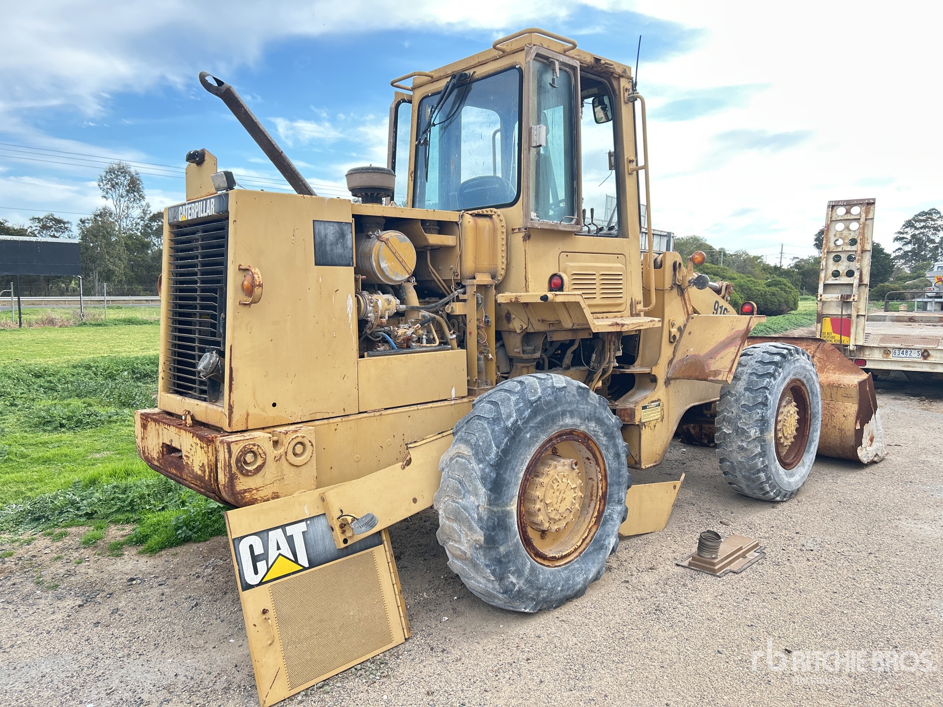 1991 Caterpillar 916