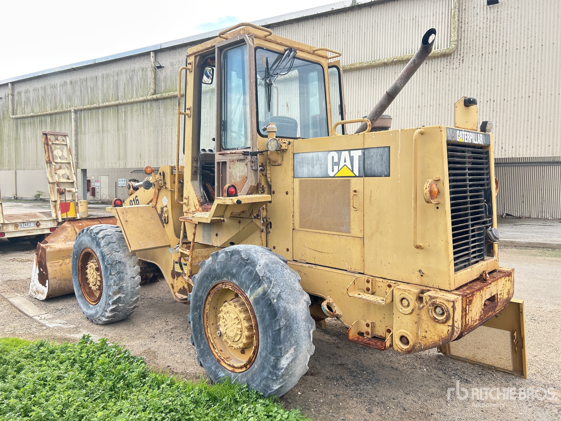 1991 Caterpillar 916