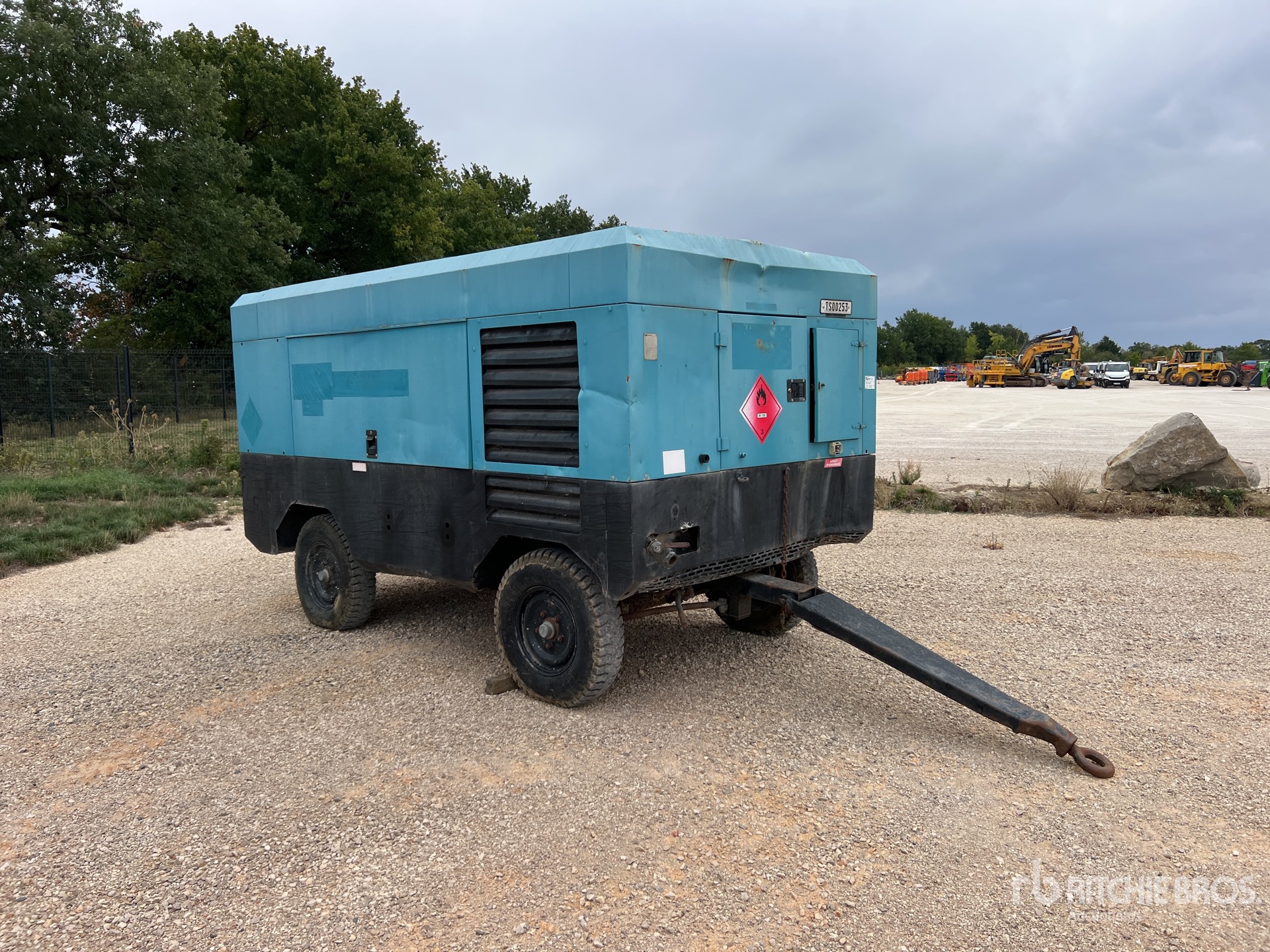 2005 Ingersoll Rand 12235