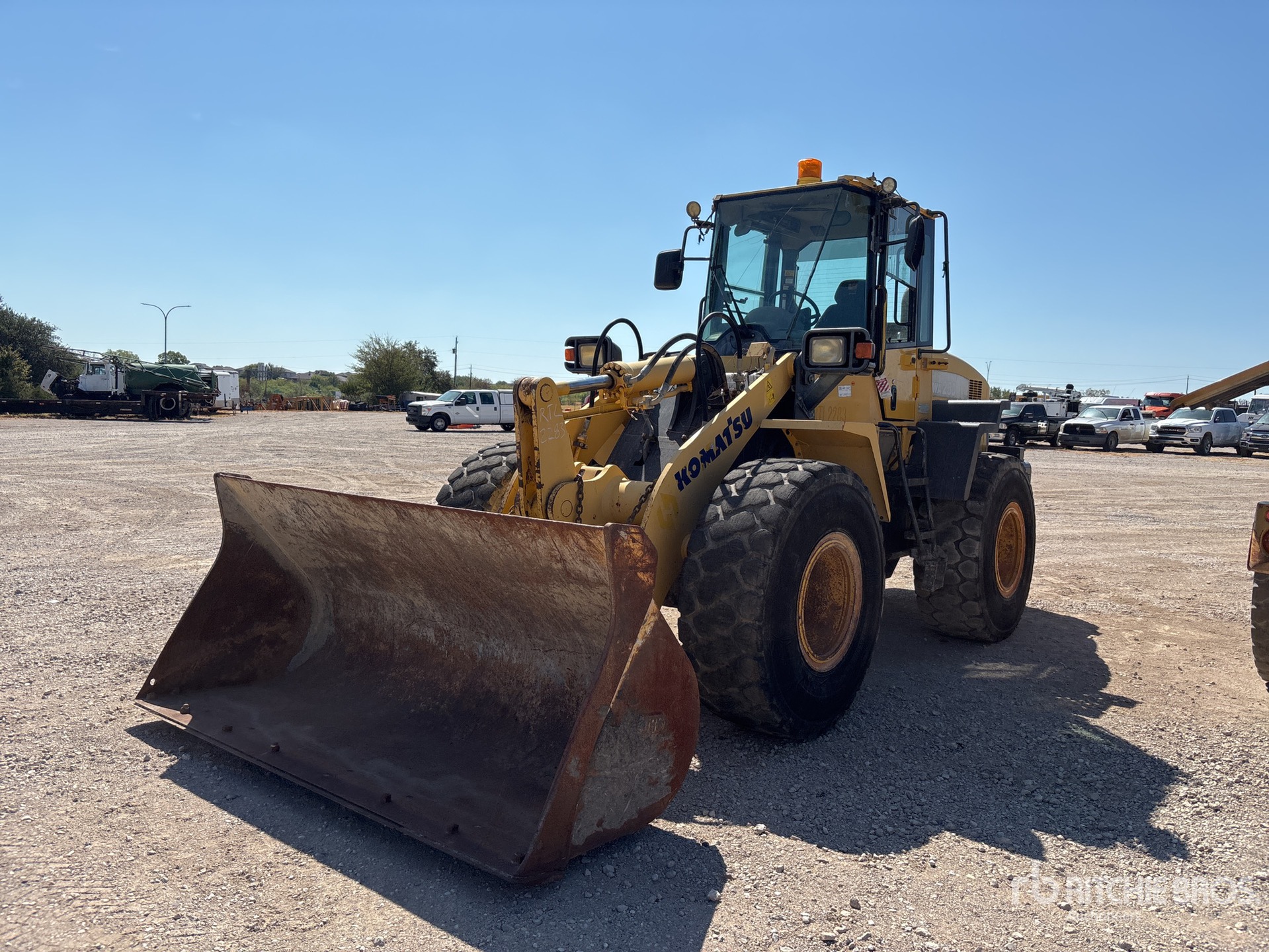 Photo of 2011 Komatsu WA250-6