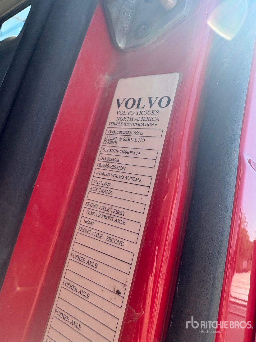 2014 Volvo VNM