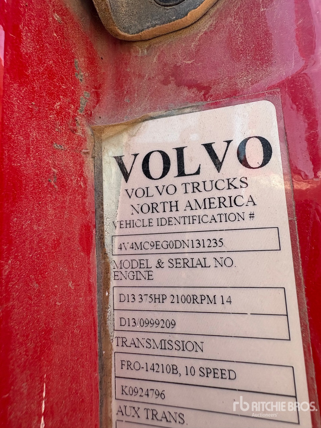 2013 Volvo VNM