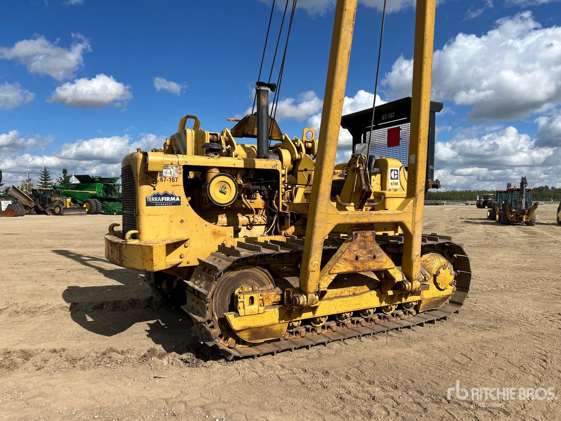1967 Caterpillar 572E