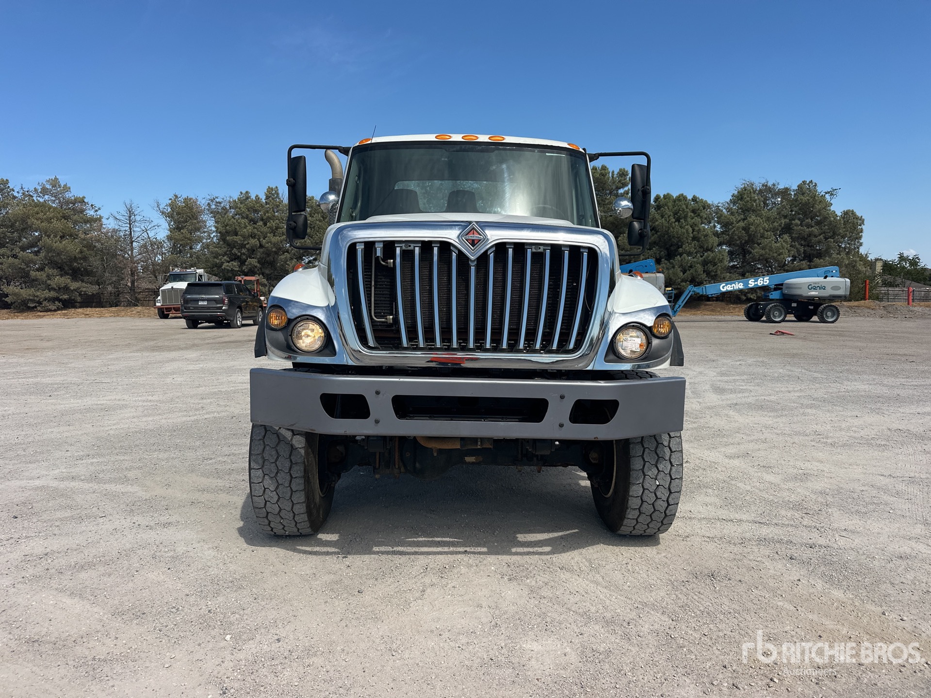 2010 International 7400