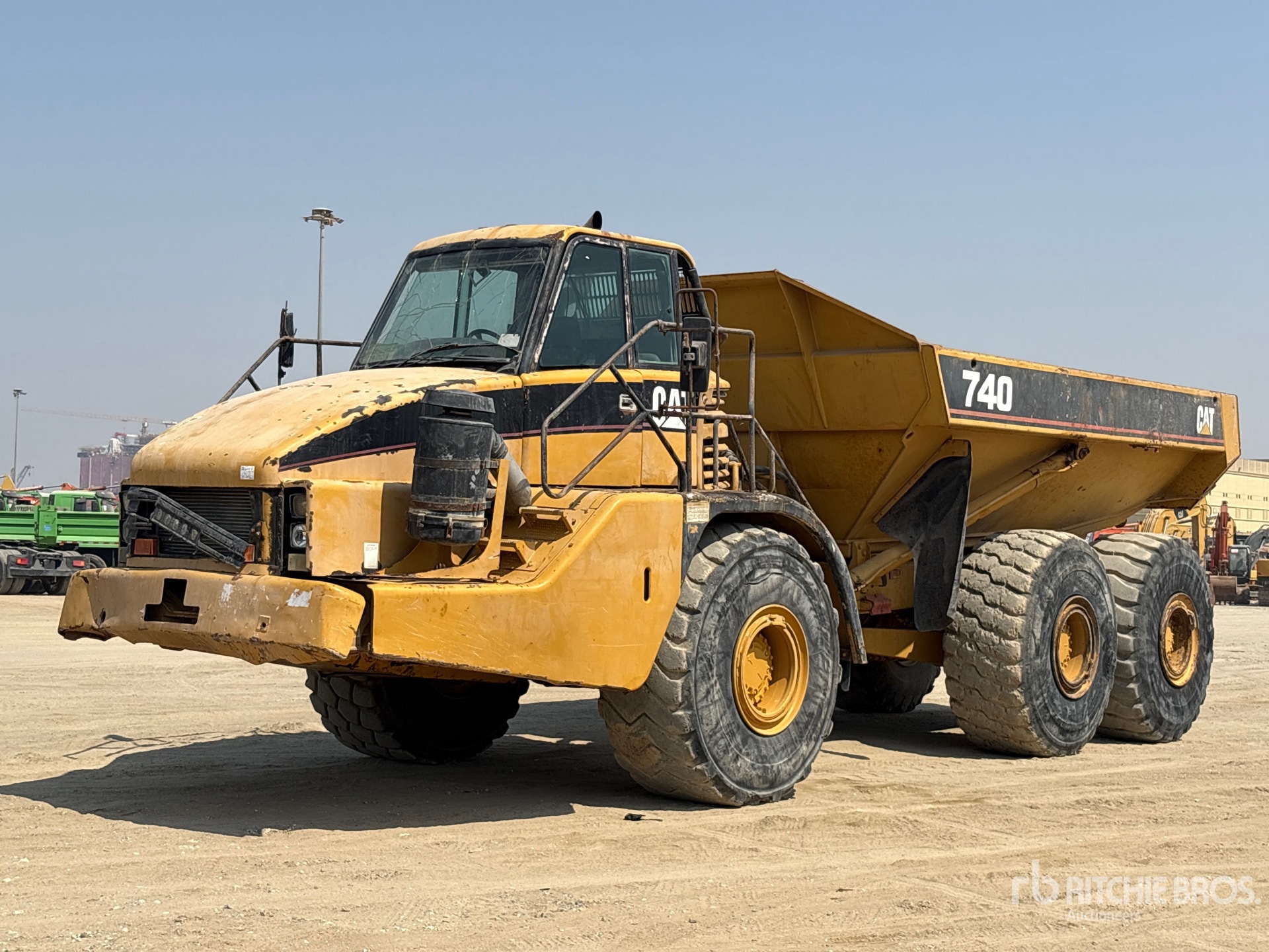 2003 Caterpillar 740