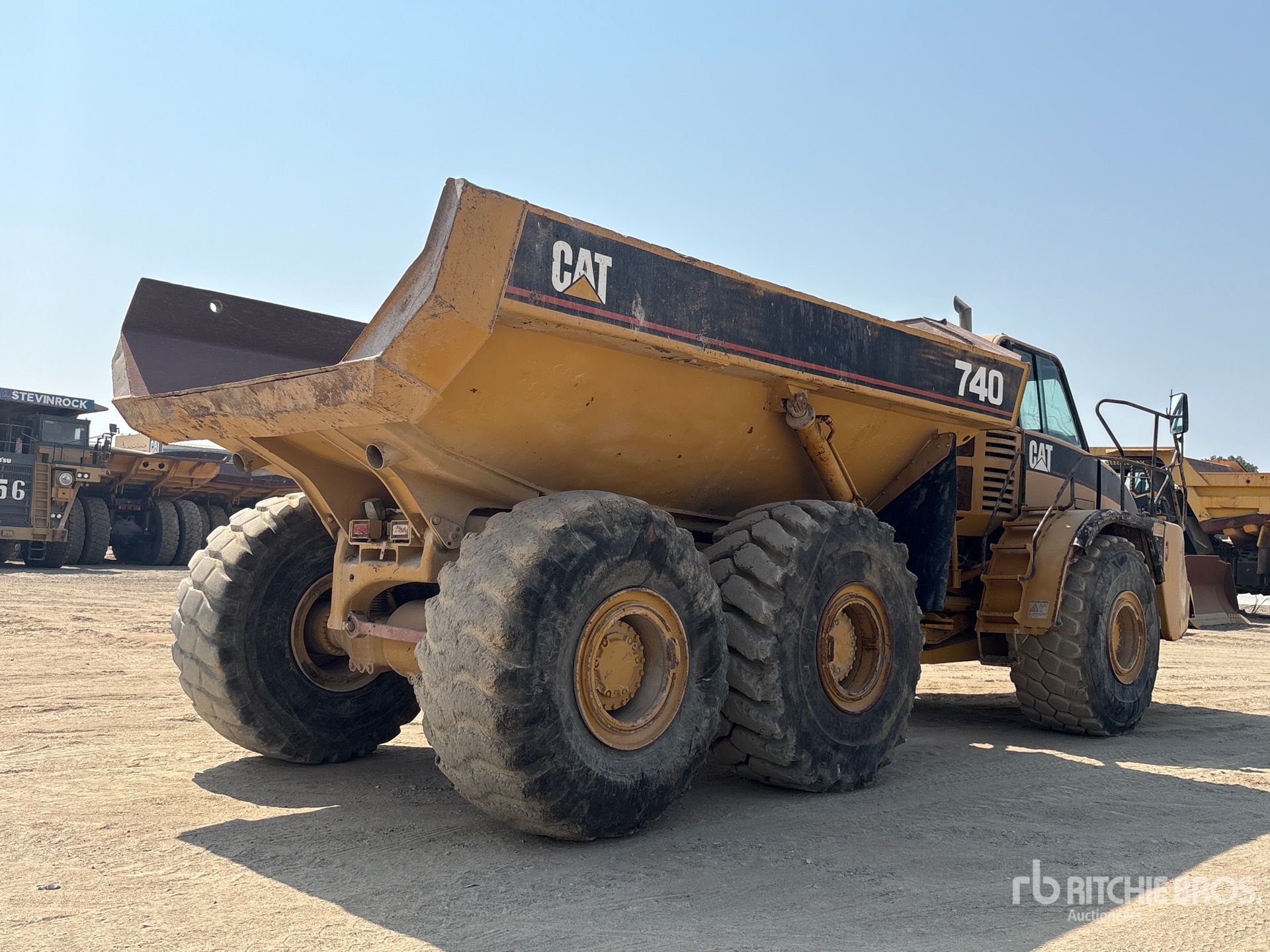 2003 Caterpillar 740